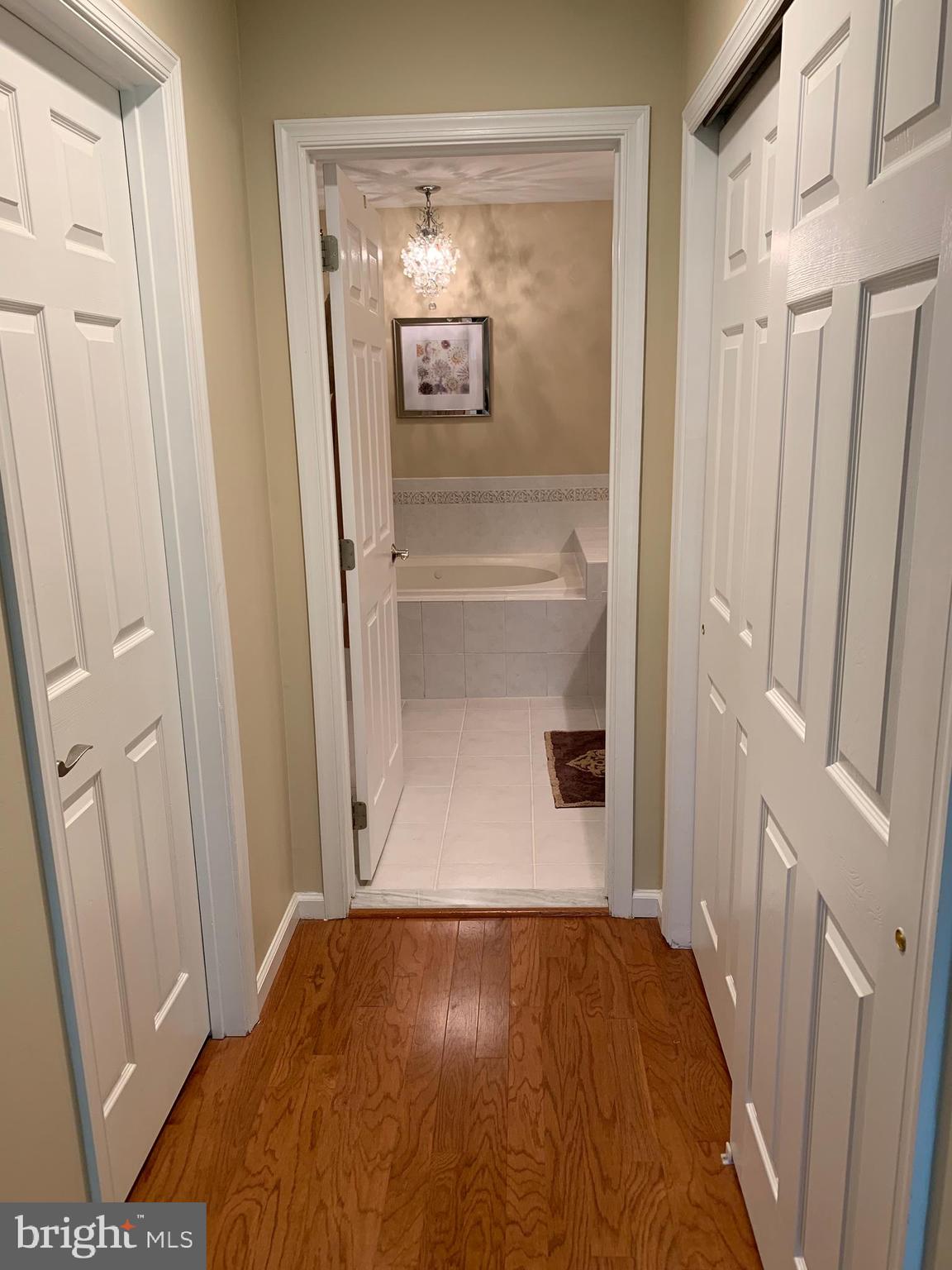 CHARLESTOWN OAKS - Residential