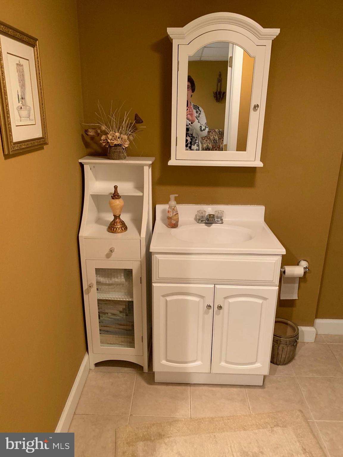 CHARLESTOWN OAKS - Residential