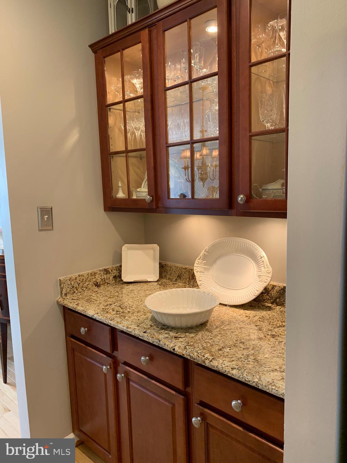 CHARLESTOWN OAKS - Residential