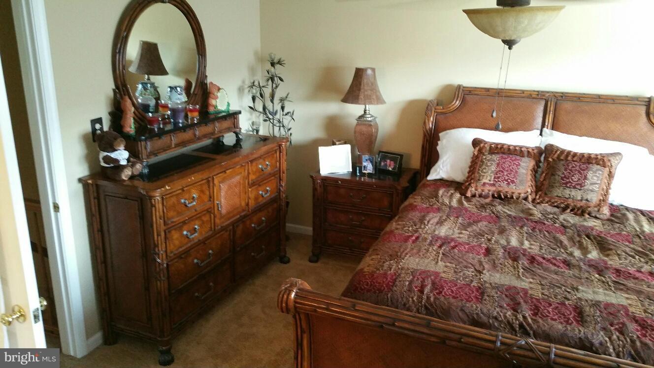 PINEY ORCHARD - Residential