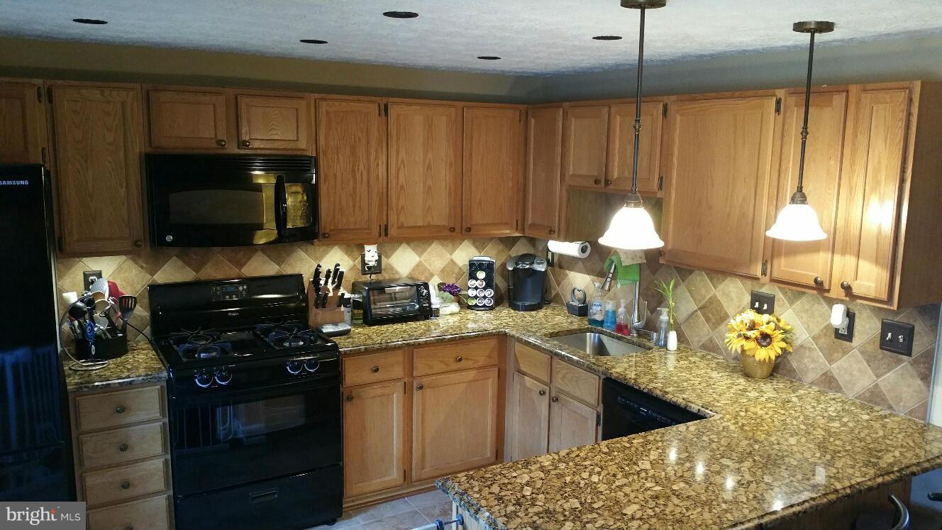 PINEY ORCHARD - Residential