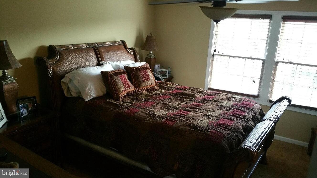 PINEY ORCHARD - Residential