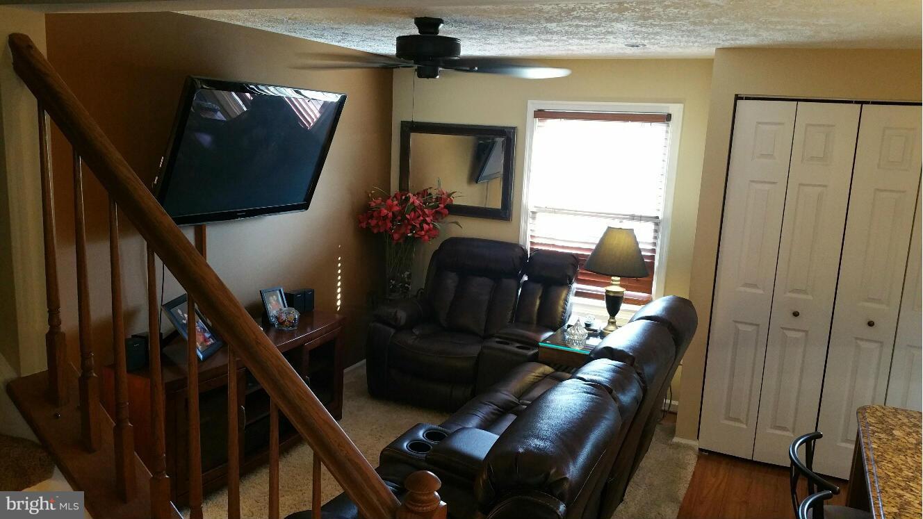 PINEY ORCHARD - Residential