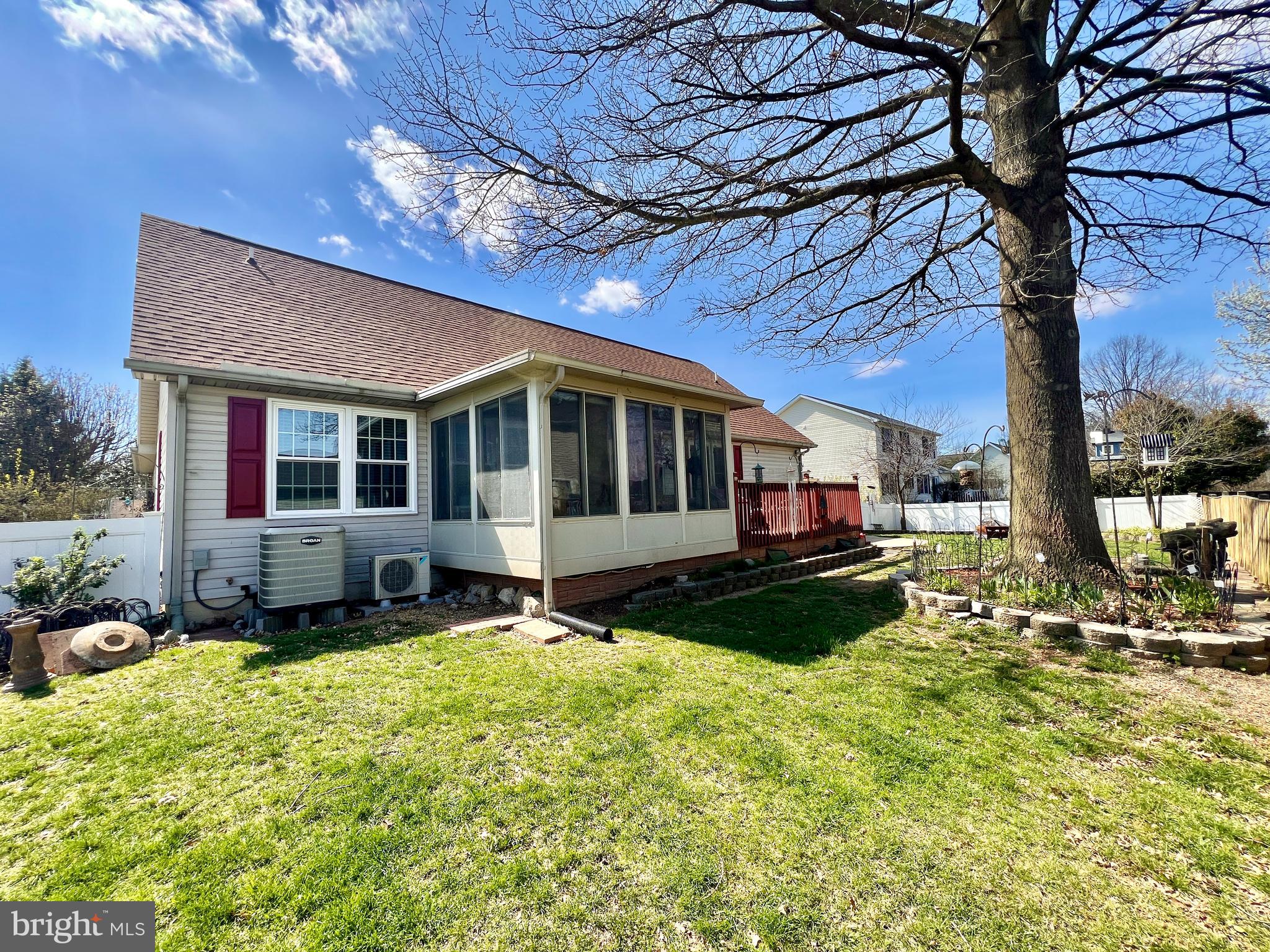 SPRING MILLS - Residential