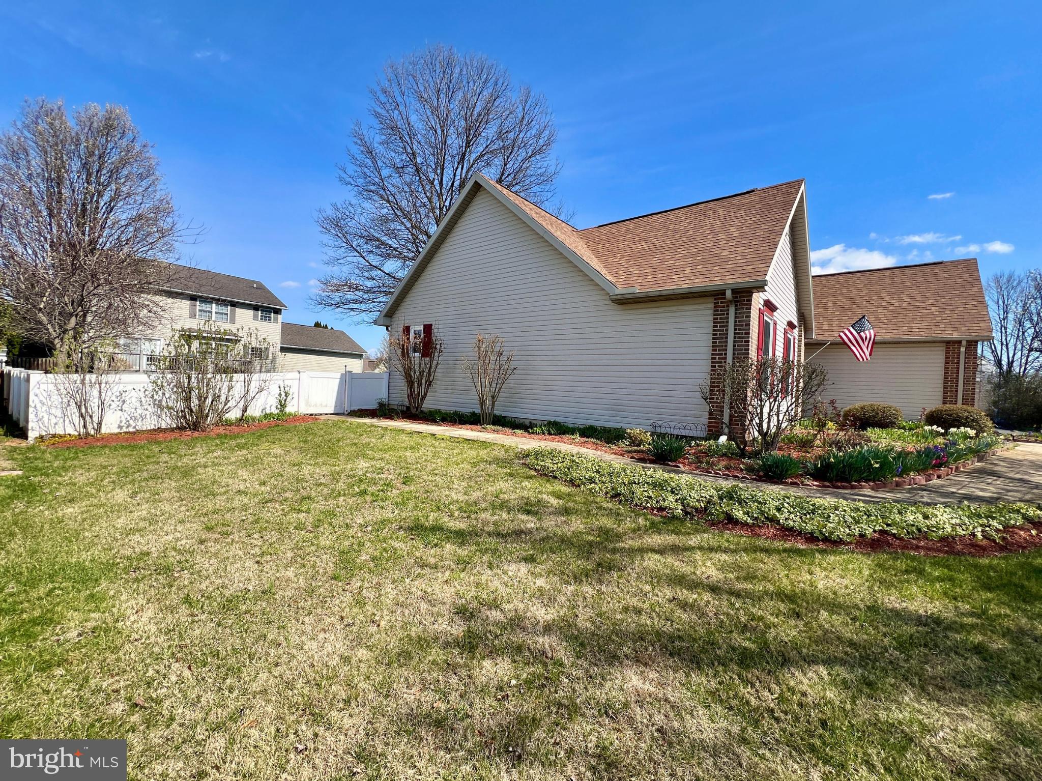 SPRING MILLS - Residential