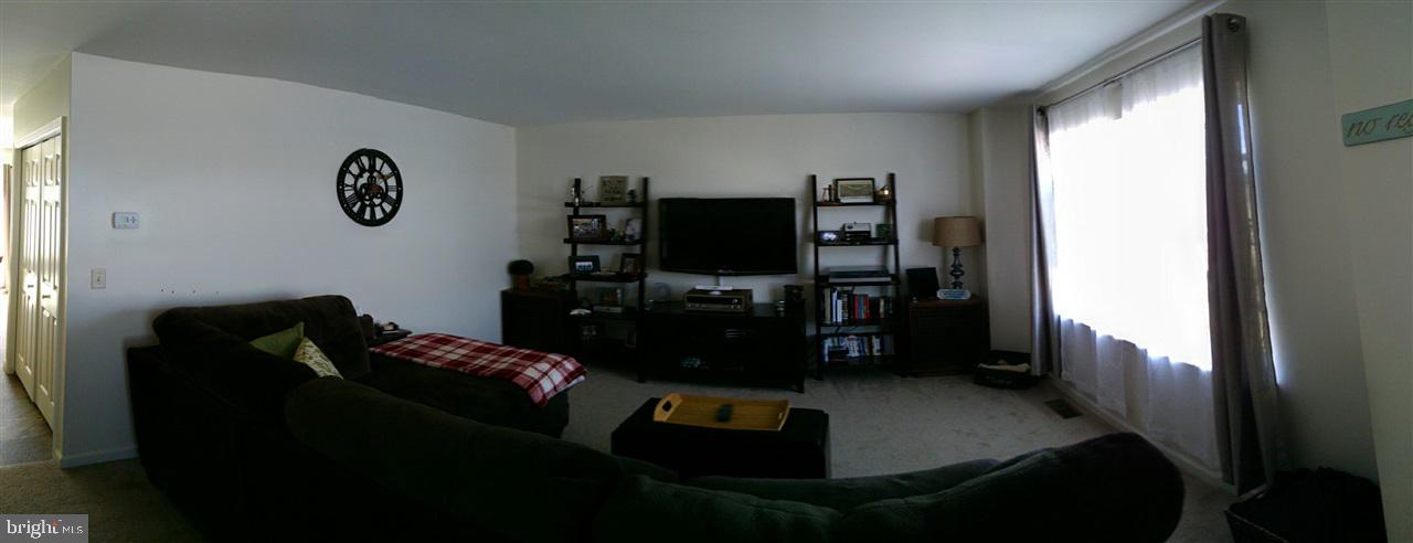 ENCLAVE AT HUNTER CREEK - Residential