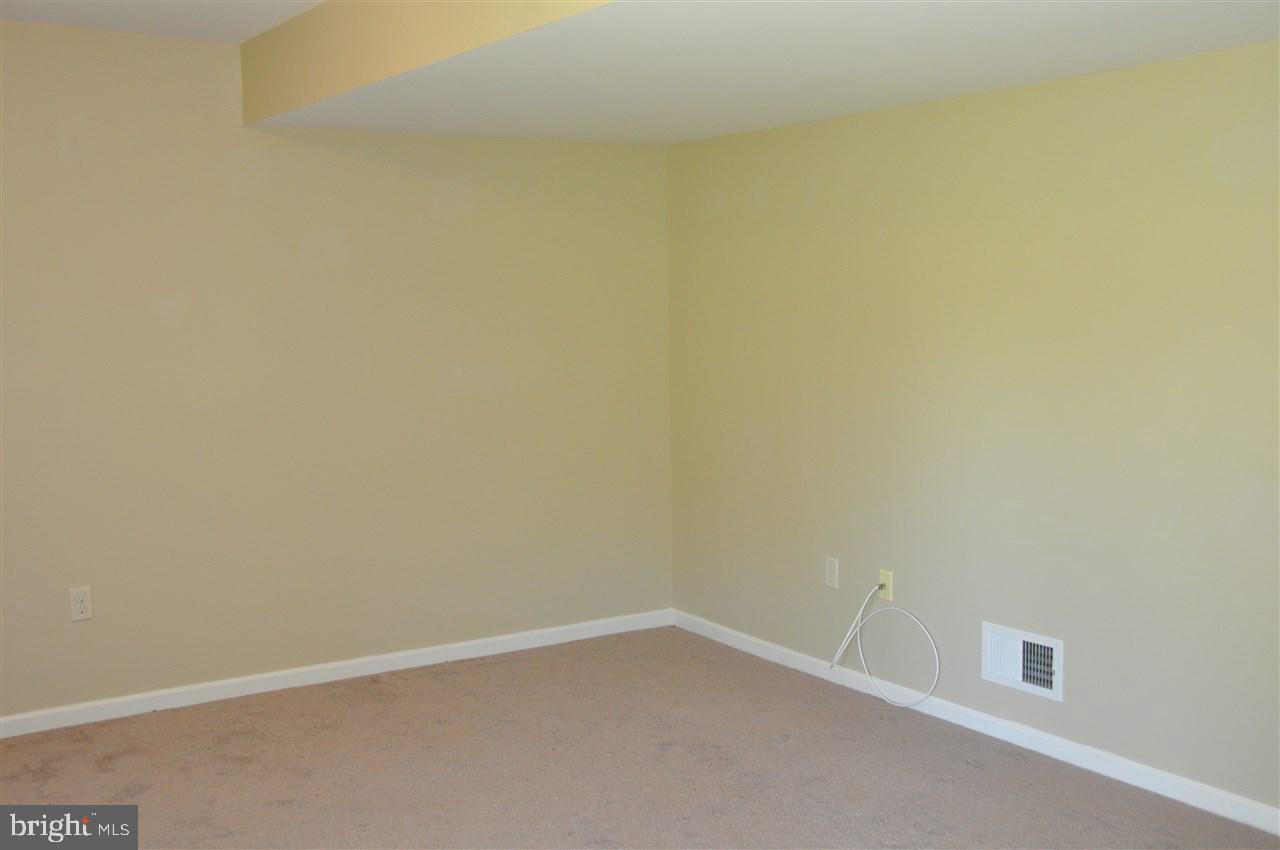 ENCLAVE AT HUNTER CREEK - Residential