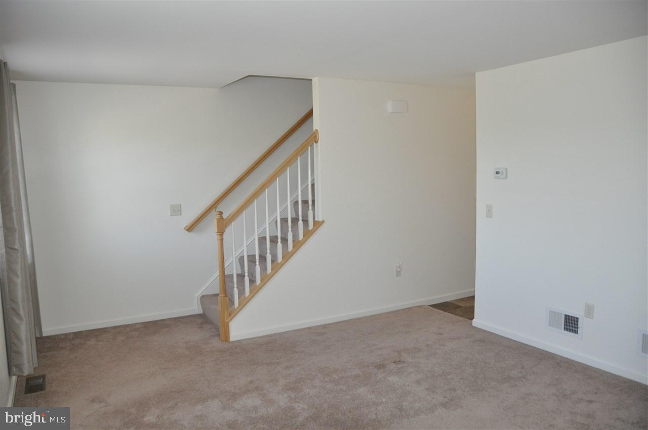 ENCLAVE AT HUNTER CREEK - Residential