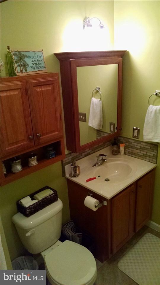 ENCLAVE AT HUNTER CREEK - Residential