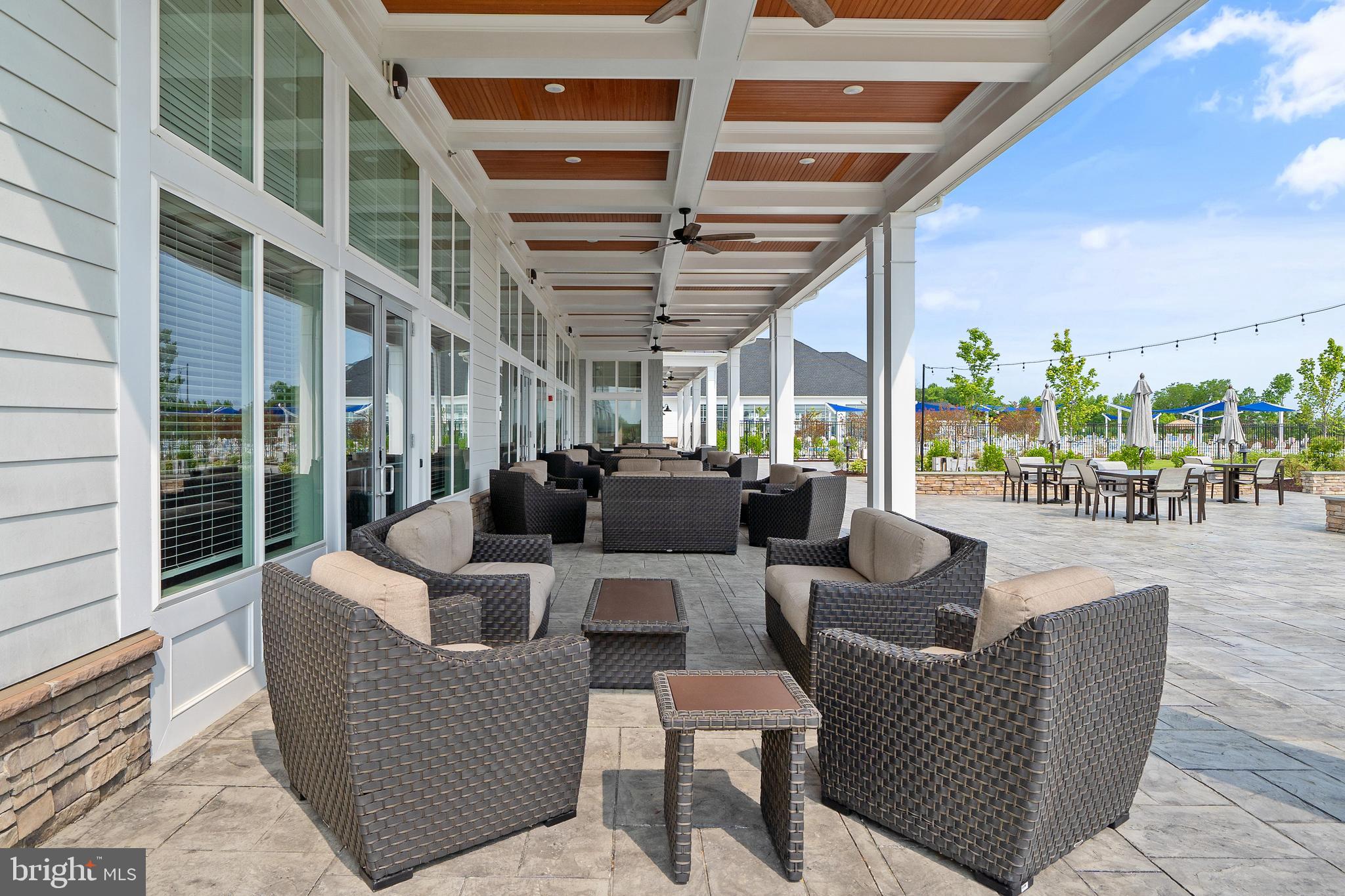 FOUR SEASONS AT KENT ISLAND - Residential