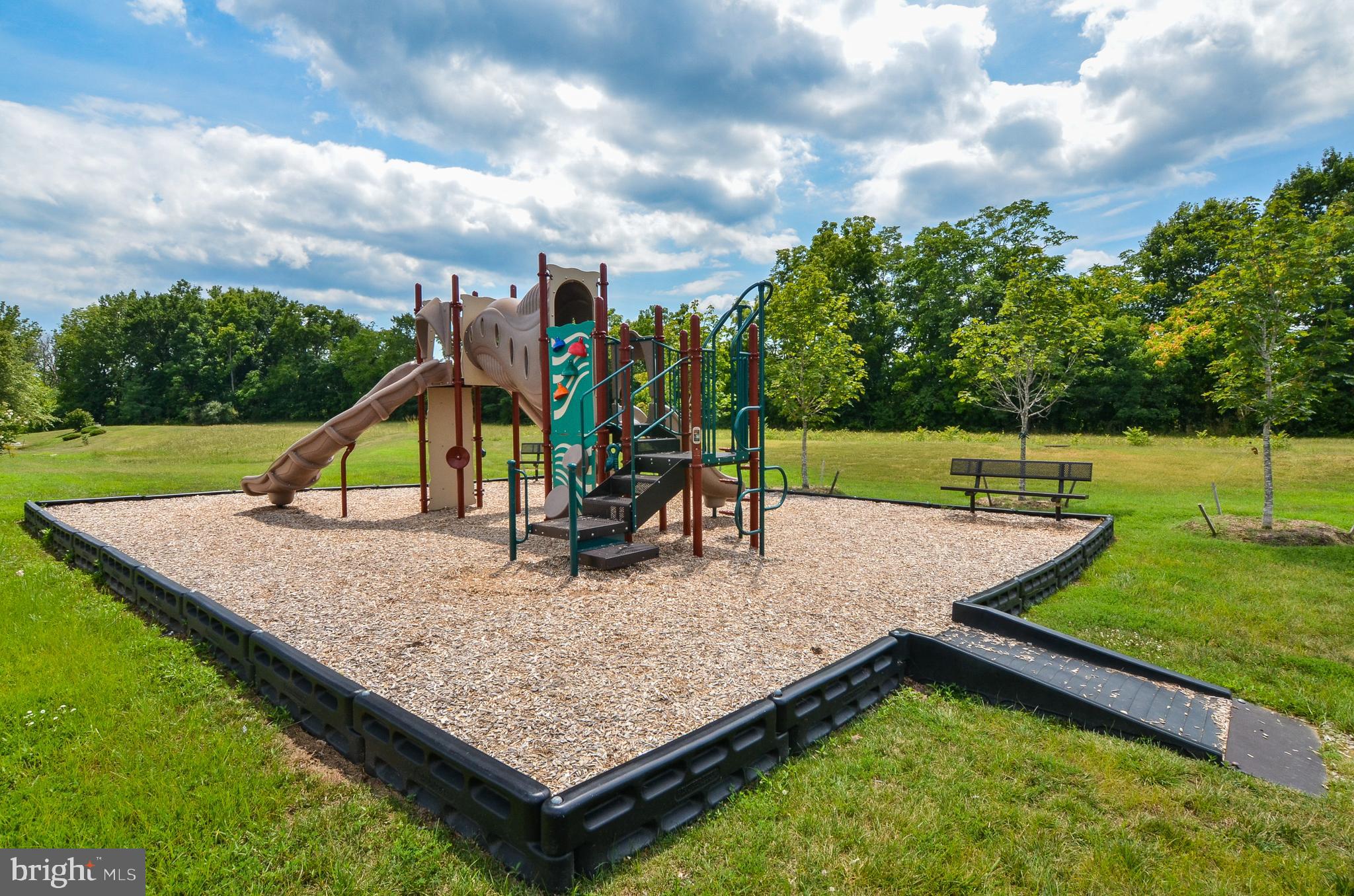 HOPYARD FARM SUBD - Residential