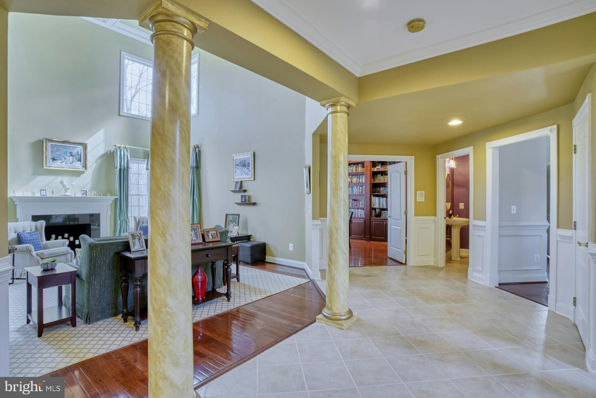 DOMINION VALLEY COUNTRY CLUB - Residential