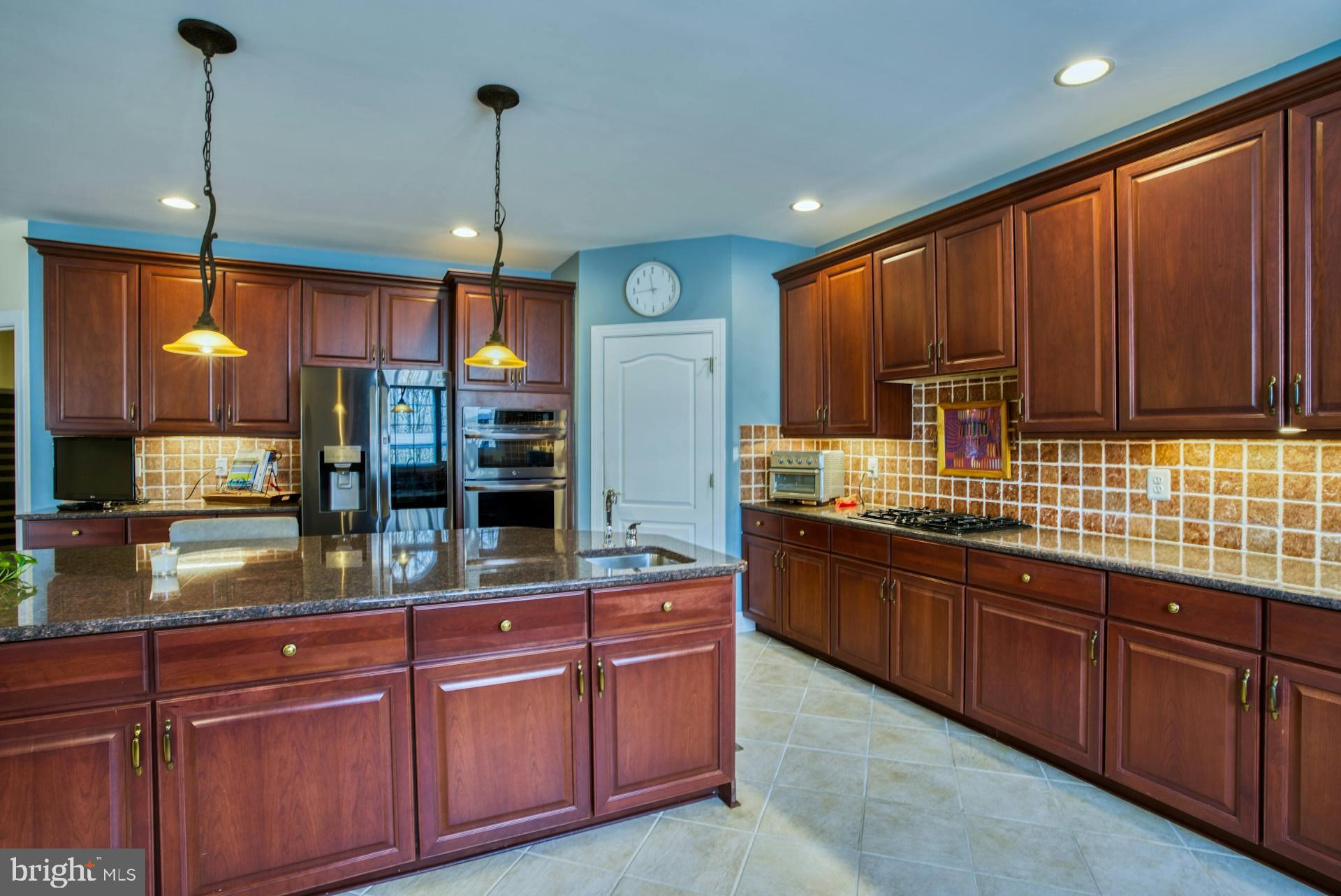 DOMINION VALLEY COUNTRY CLUB - Residential