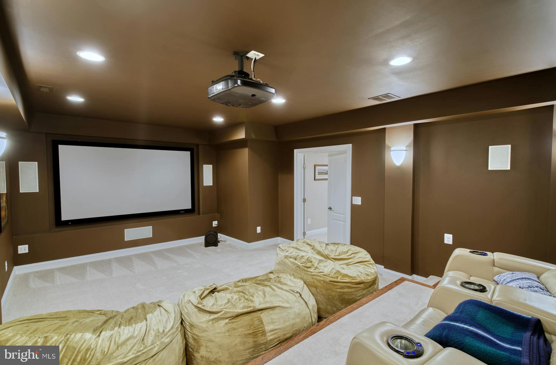 DOMINION VALLEY COUNTRY CLUB - Residential