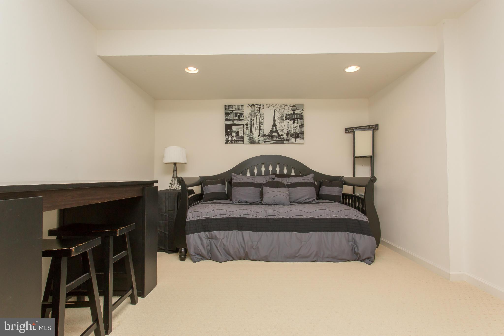 STOWE OF AMYCLAE - Residential