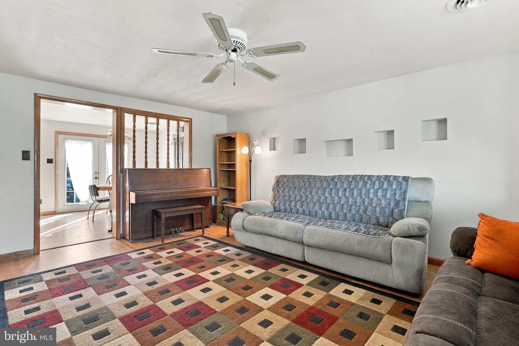 2086 EAGLE SCHOOL ROAD