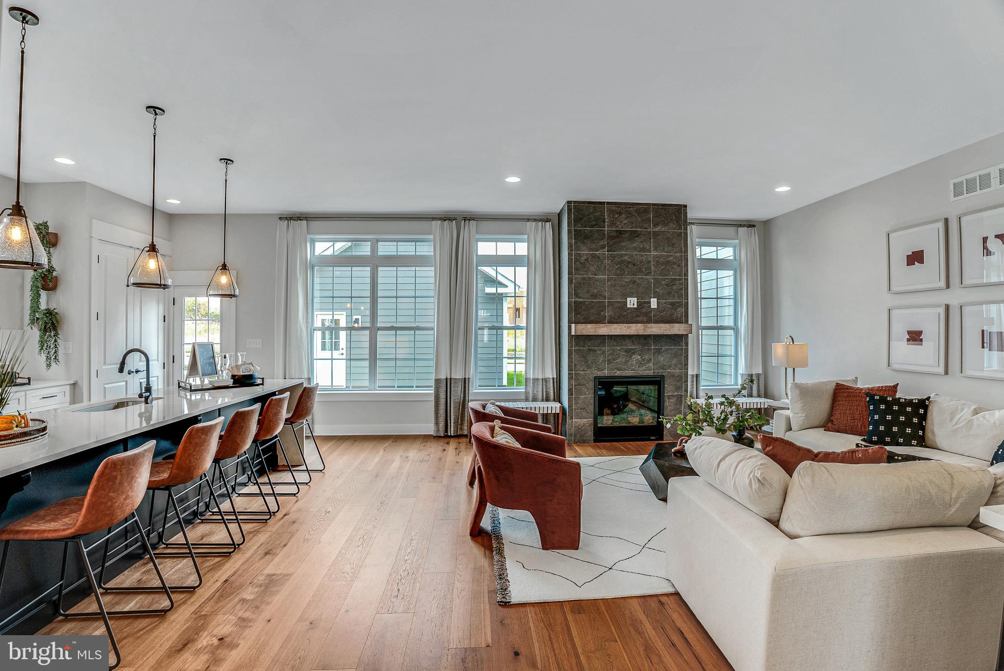 SPRING OAK - Residential