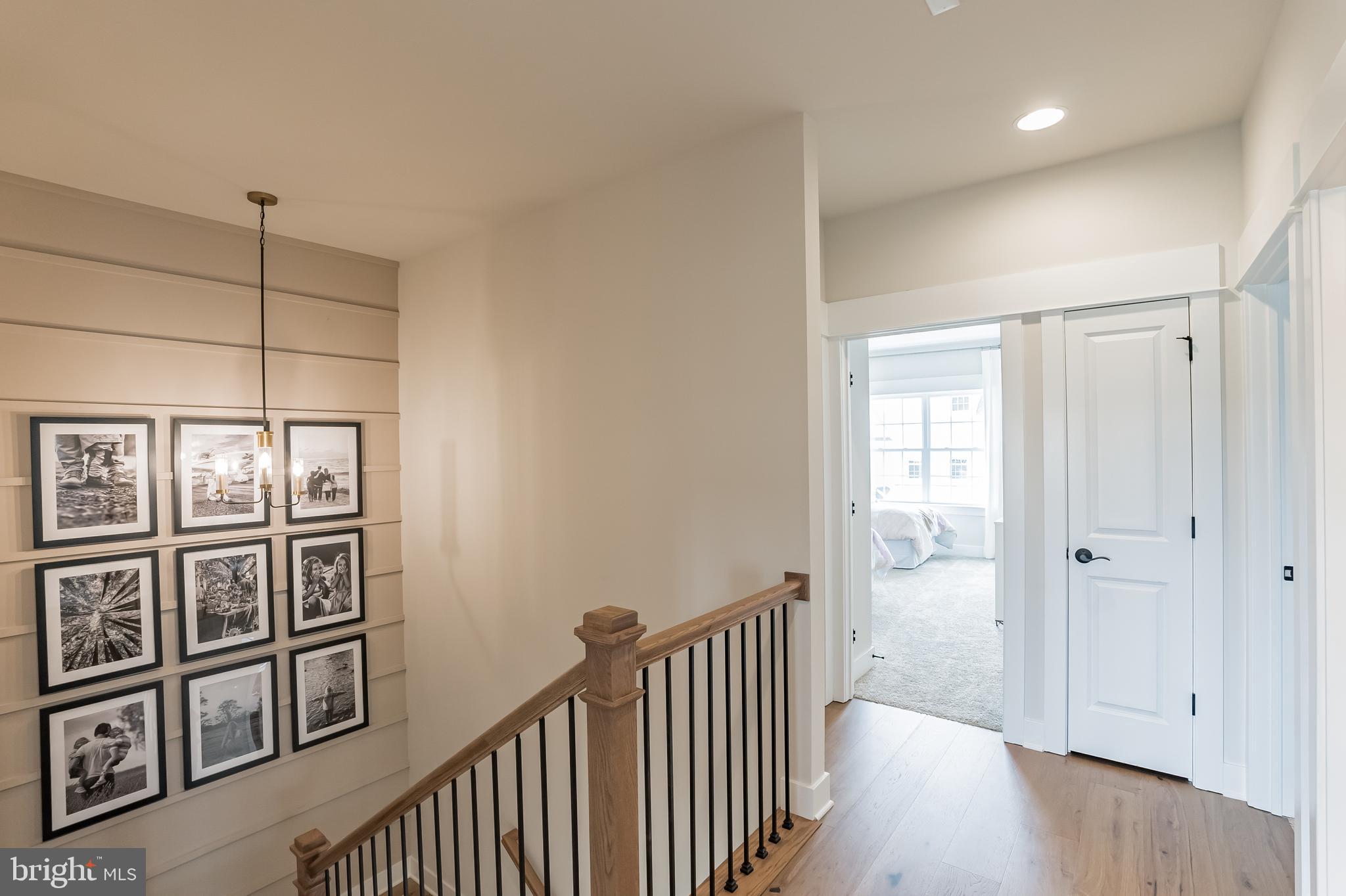 SPRING OAK - Residential