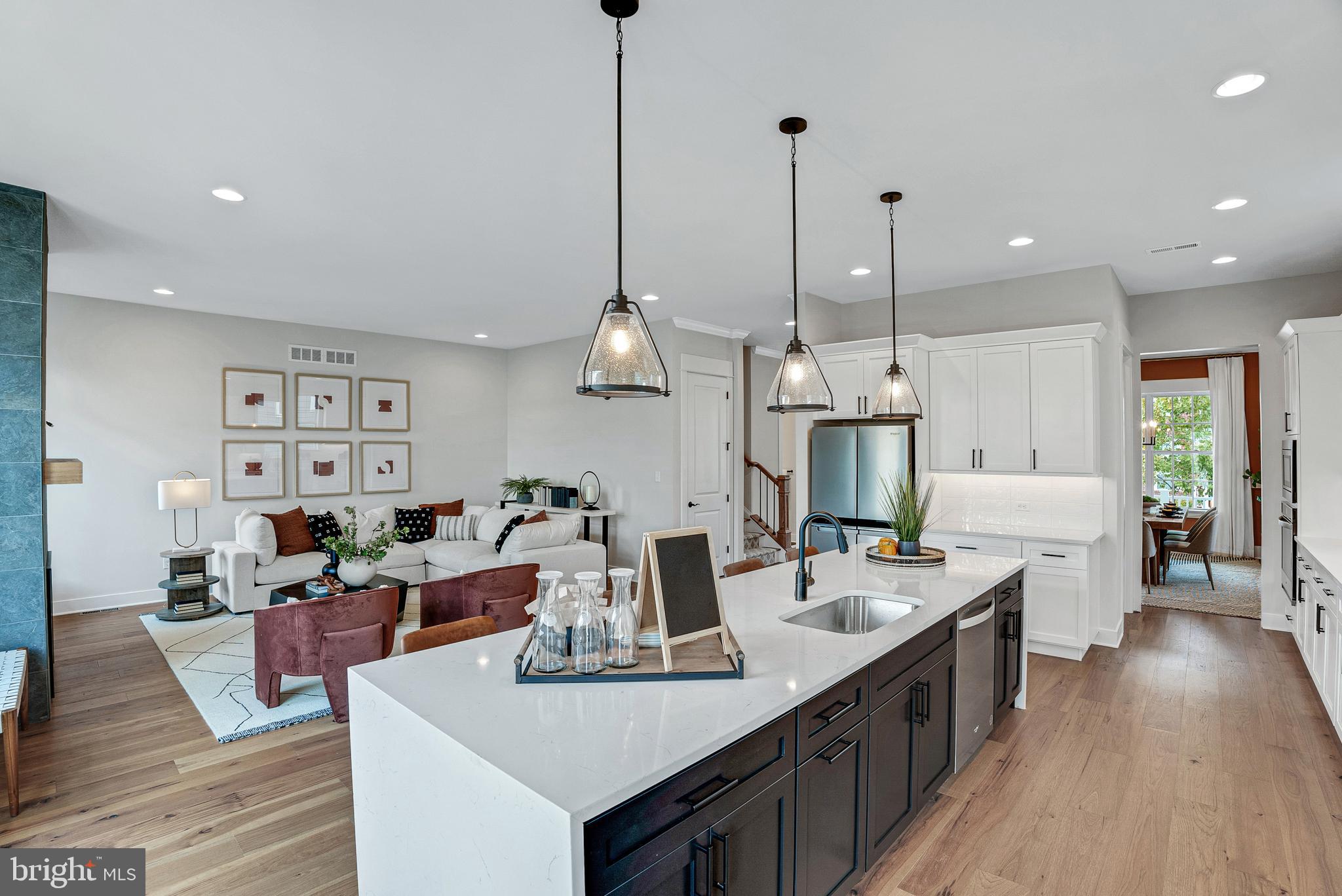 SPRING OAK - Residential