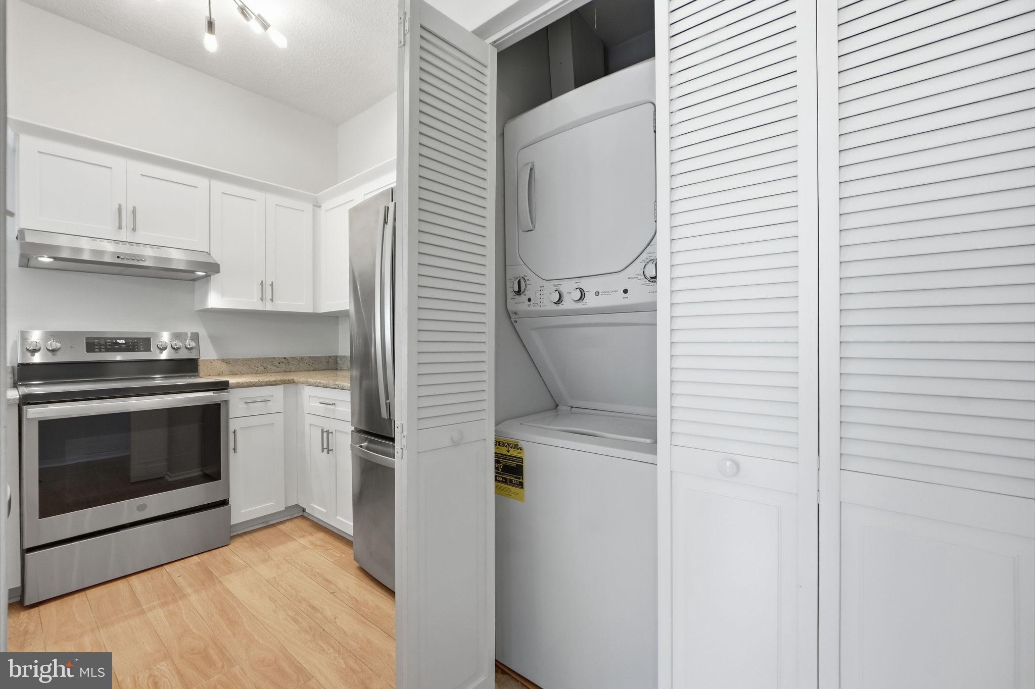 VILLA RIDGE CONDOMINIUMS - Residential