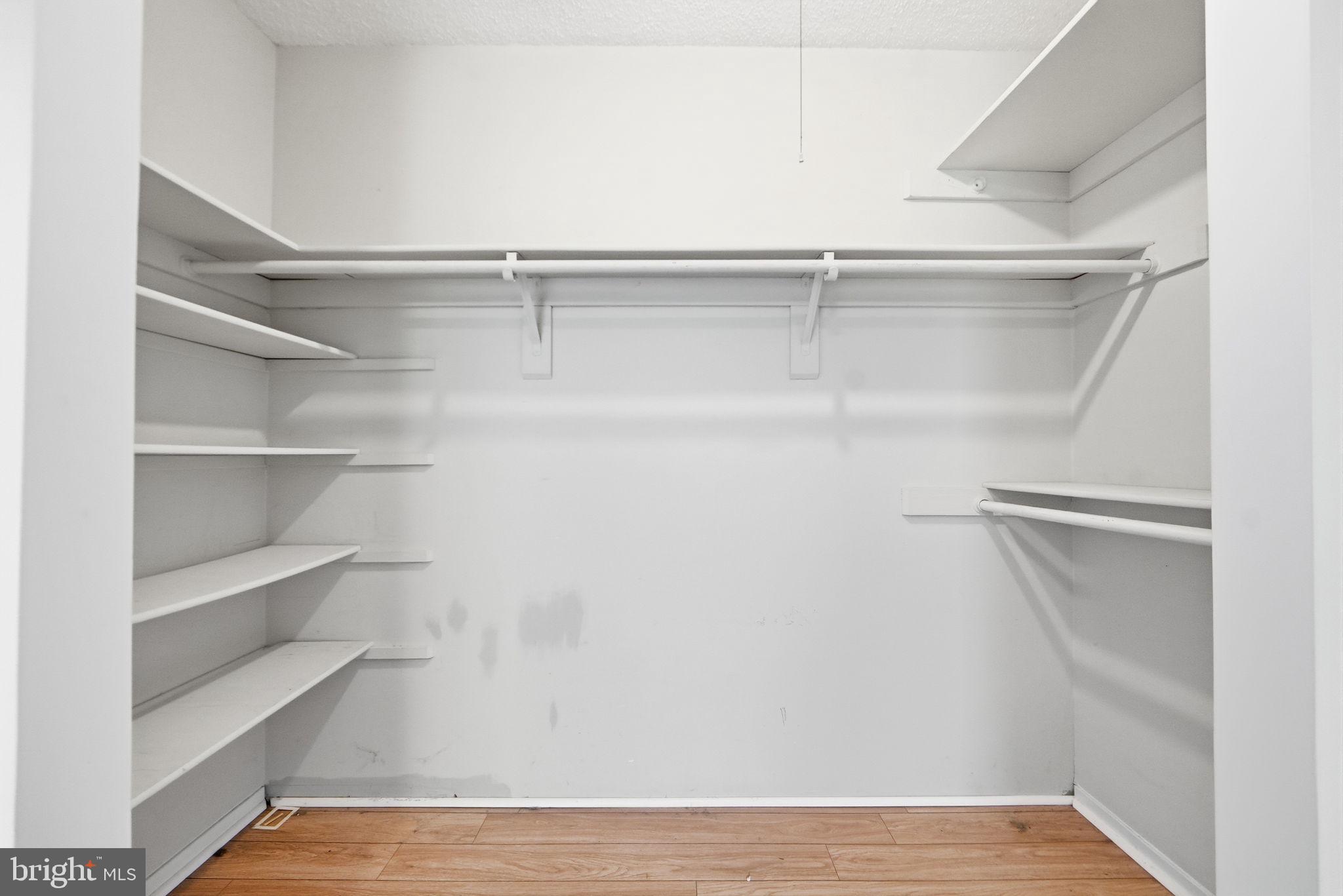 VILLA RIDGE CONDOMINIUMS - Residential