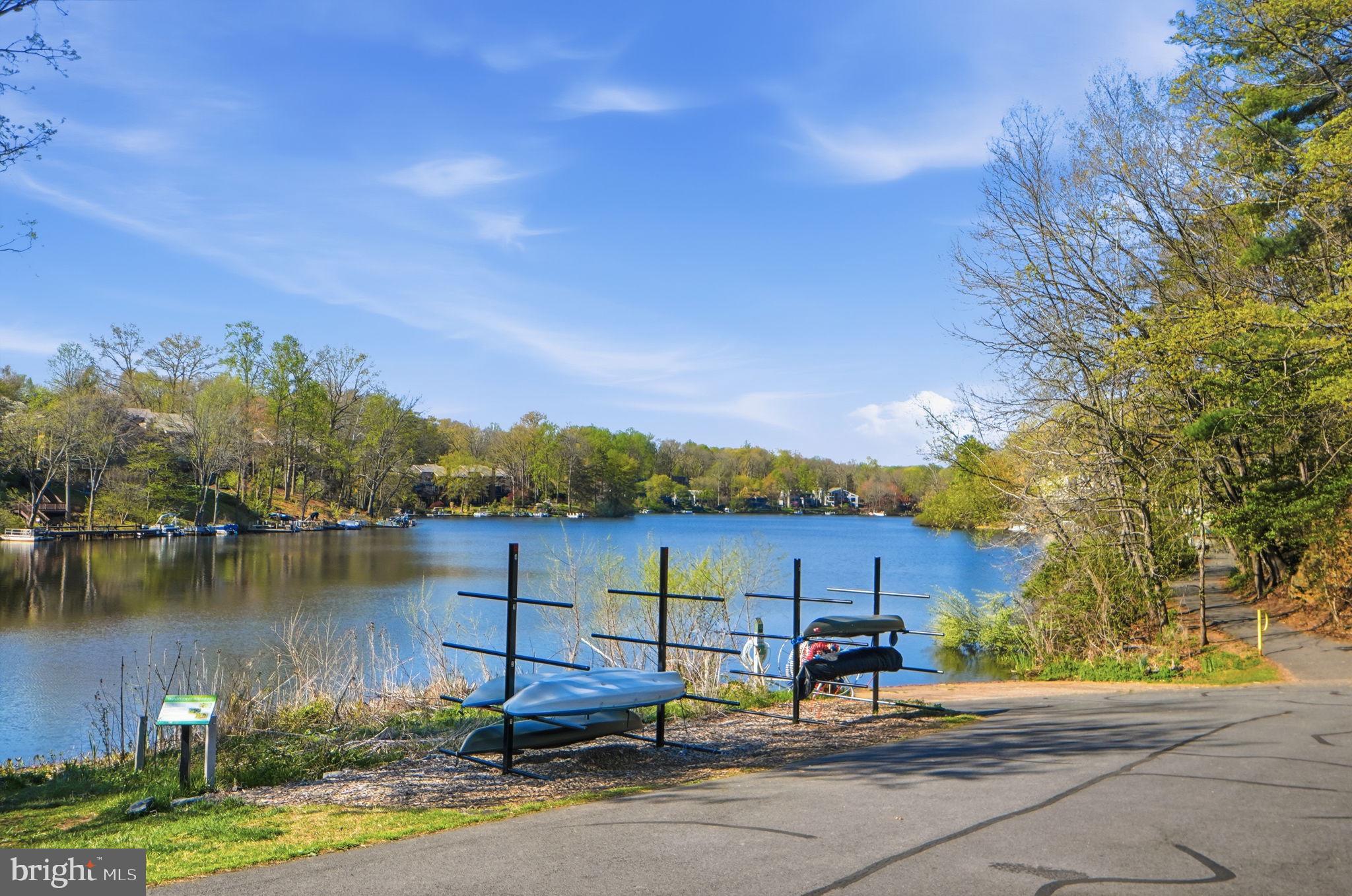 VILLA RIDGE CONDOMINIUMS - Residential