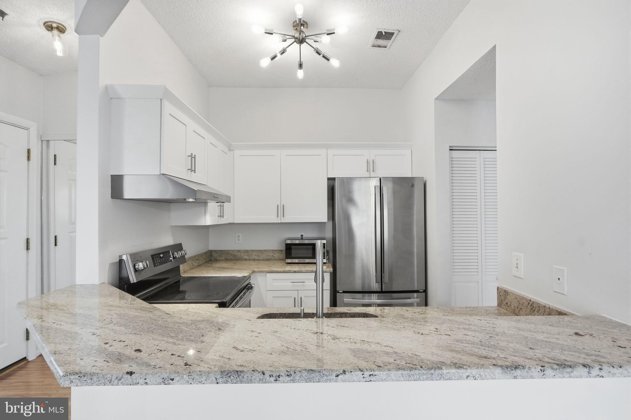 VILLA RIDGE CONDOMINIUMS - Residential