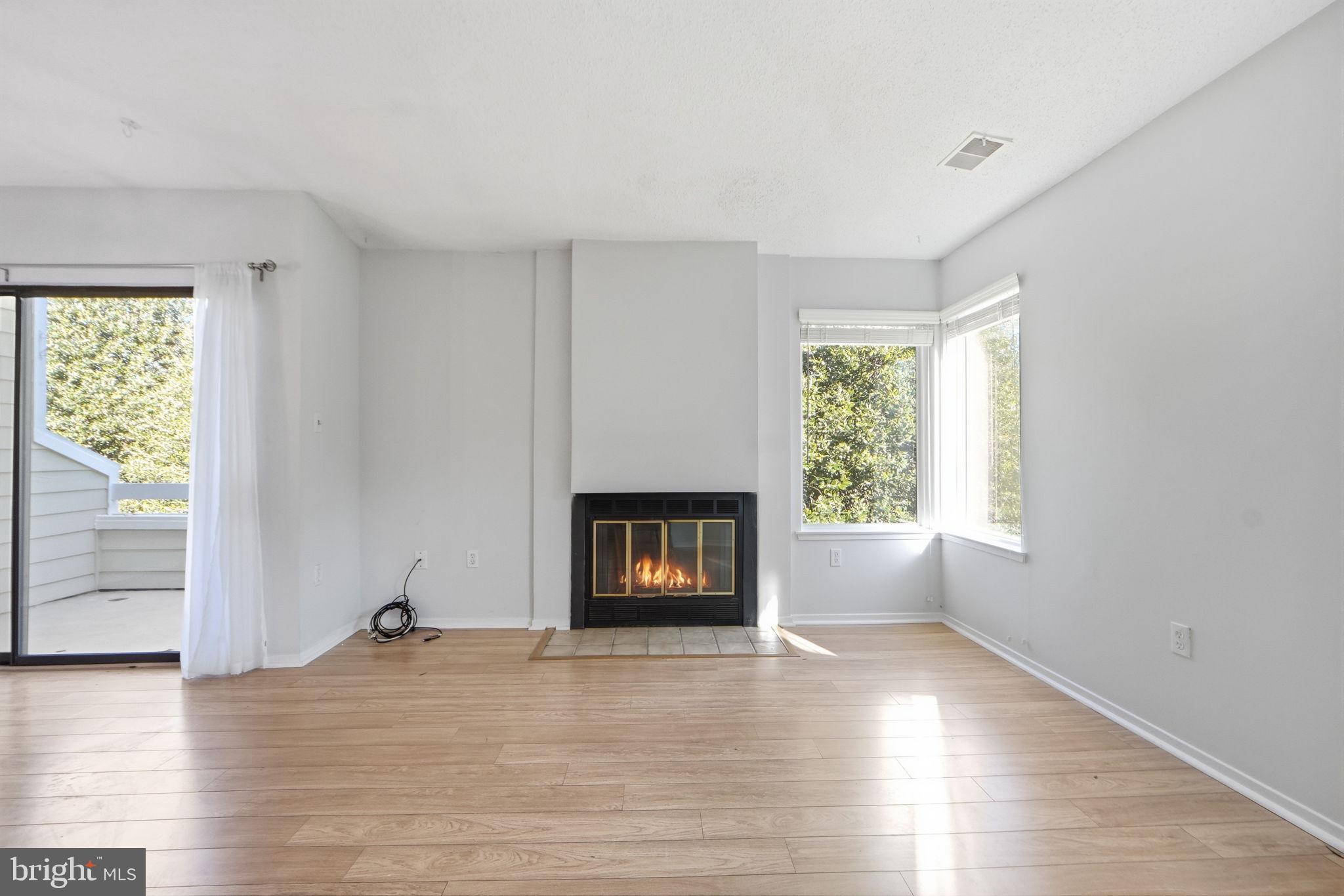 VILLA RIDGE CONDOMINIUMS - Residential