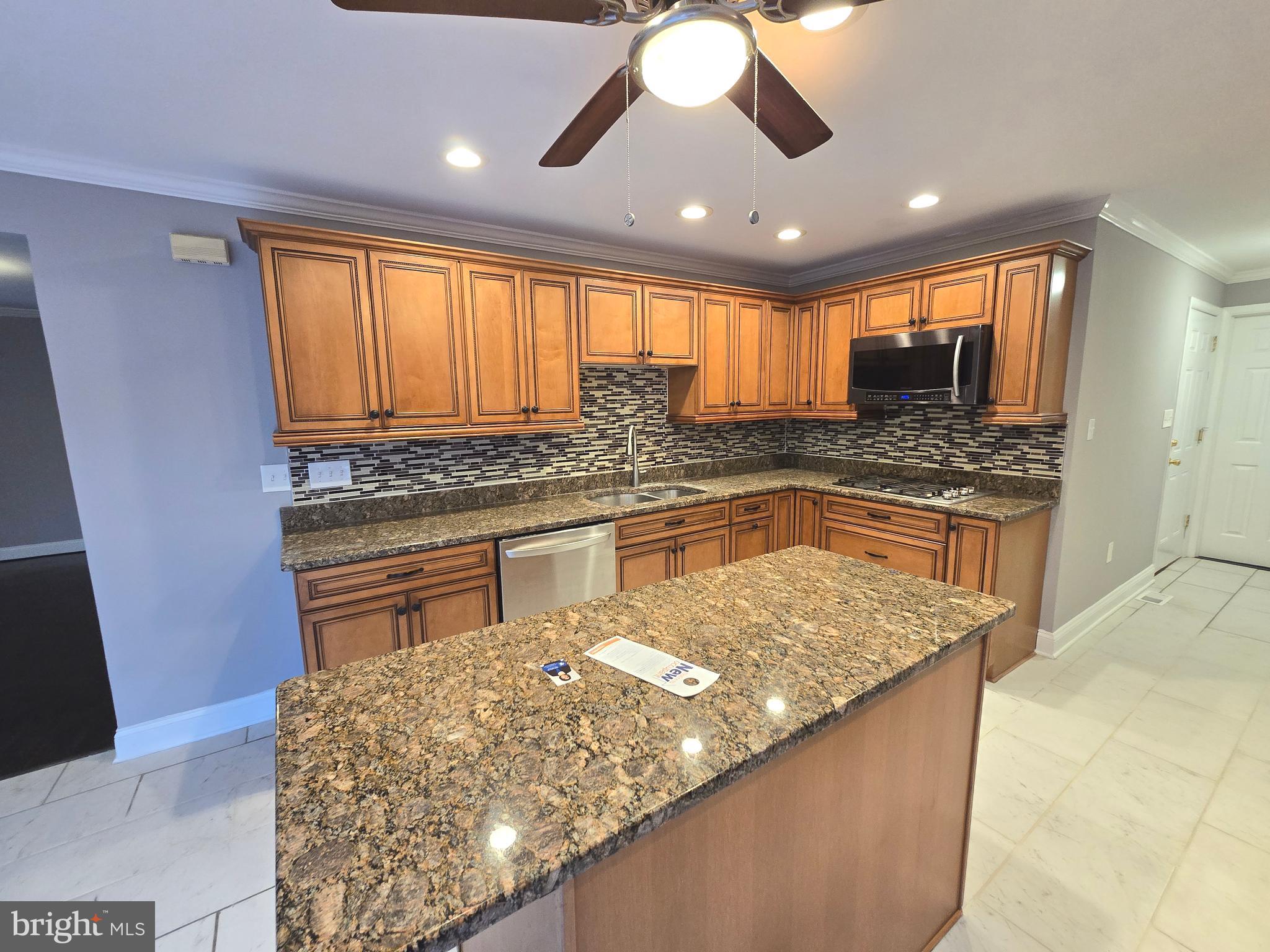 AMANDAS RIDGE - Residential