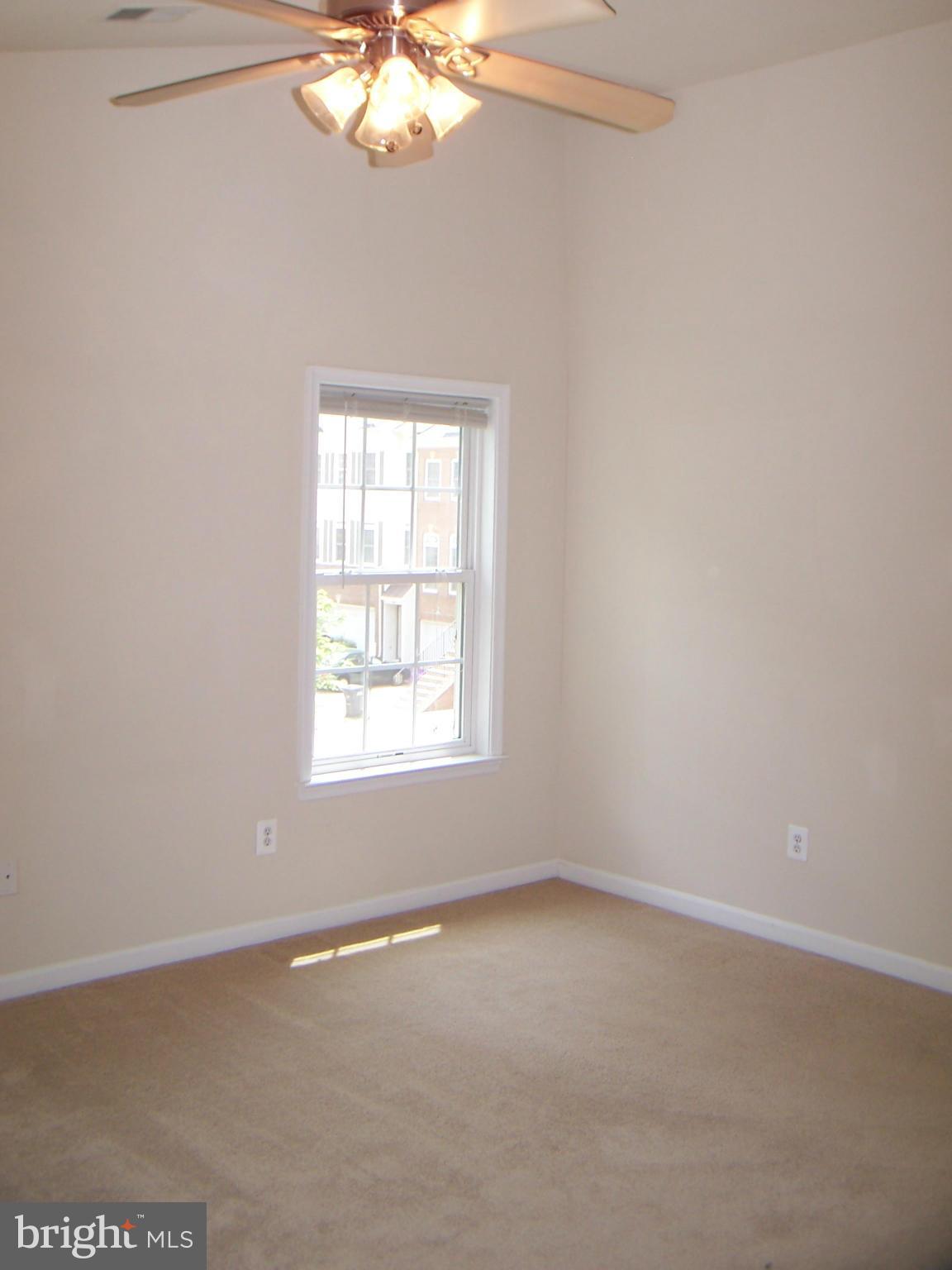 HOLLY ACRES - Residential