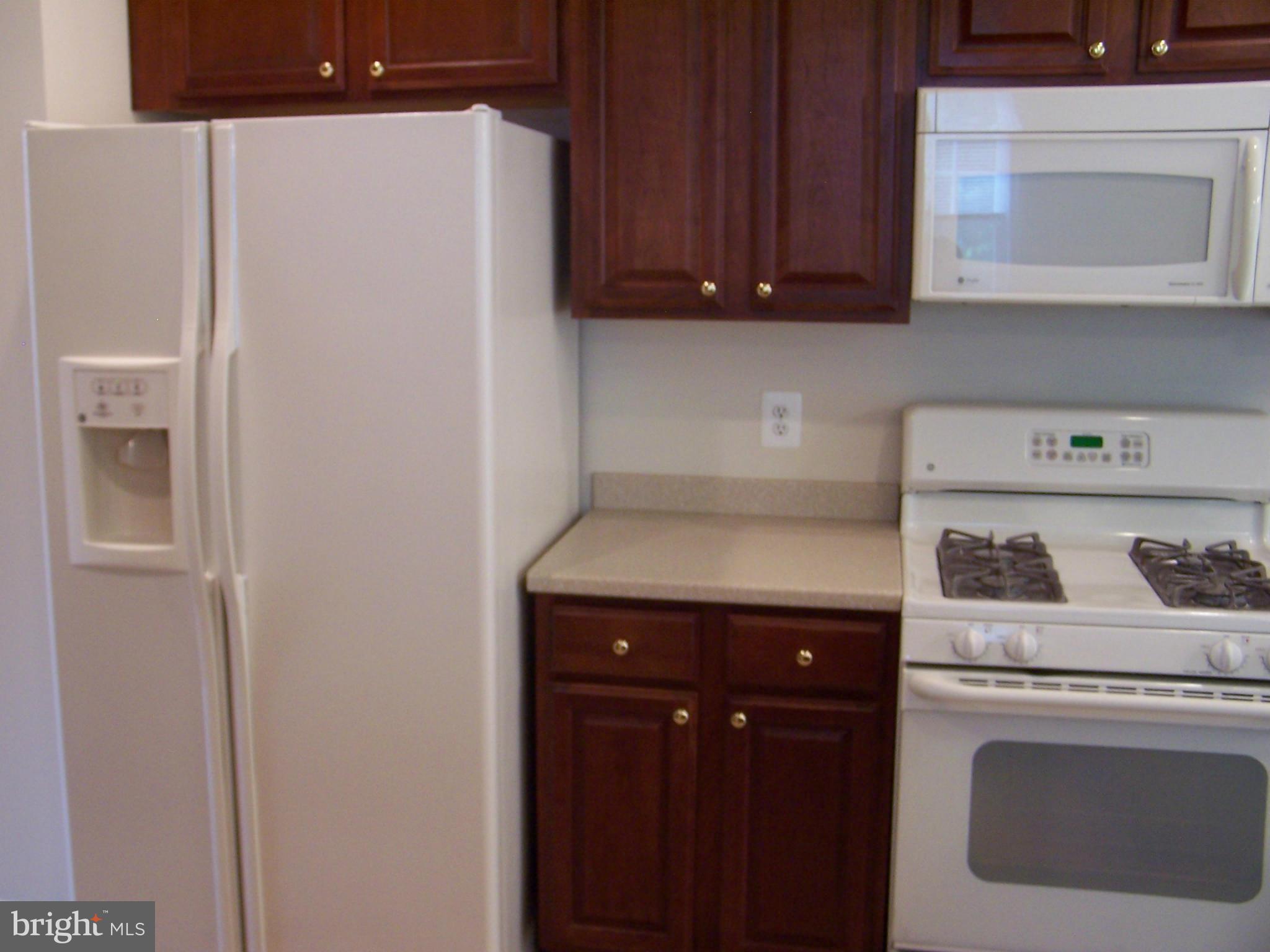 HOLLY ACRES - Residential