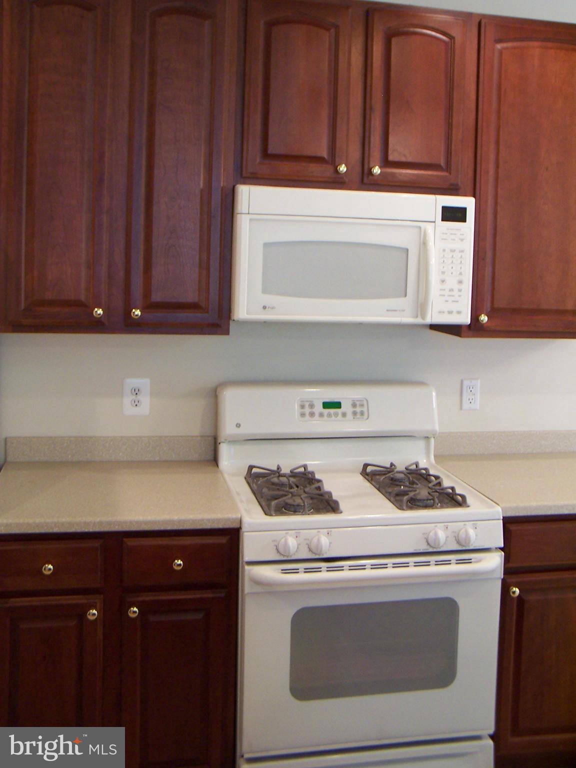 HOLLY ACRES - Residential