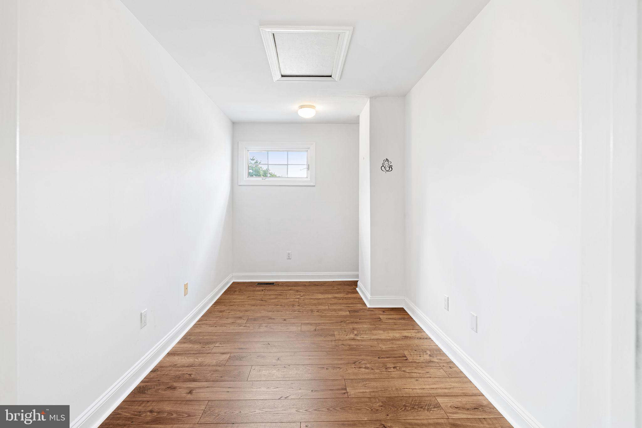 VALLEY VIEW ESTS - Residential