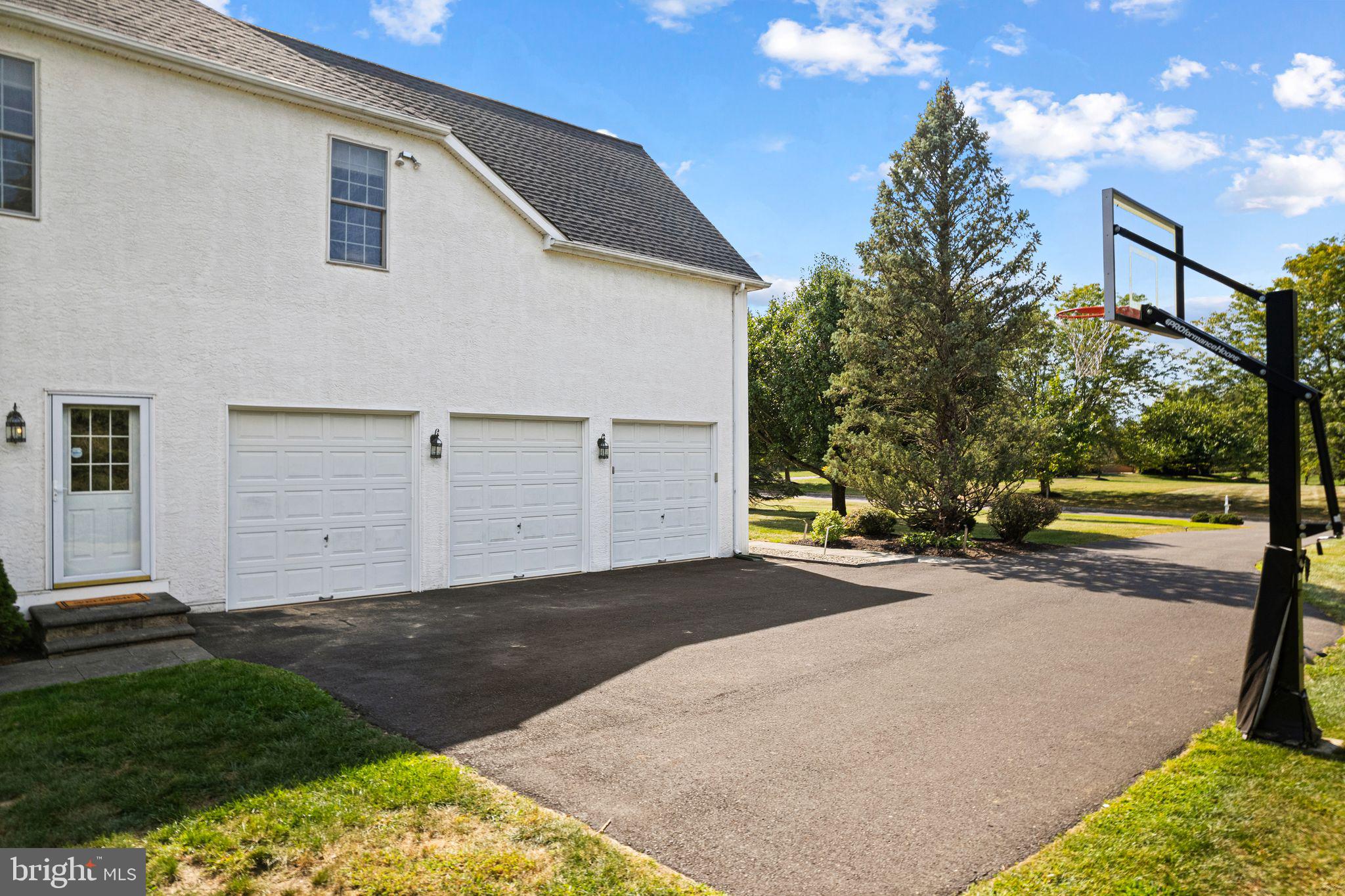 VALLEY VIEW ESTS - Residential