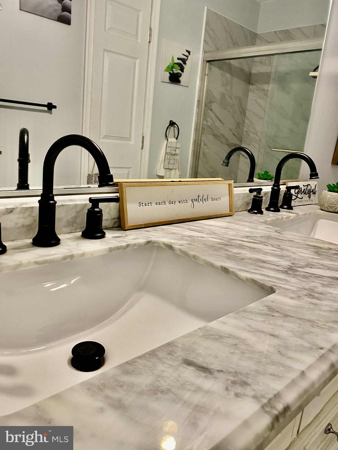 KINGSWOOD CONDOMINIUM - Residential Lease