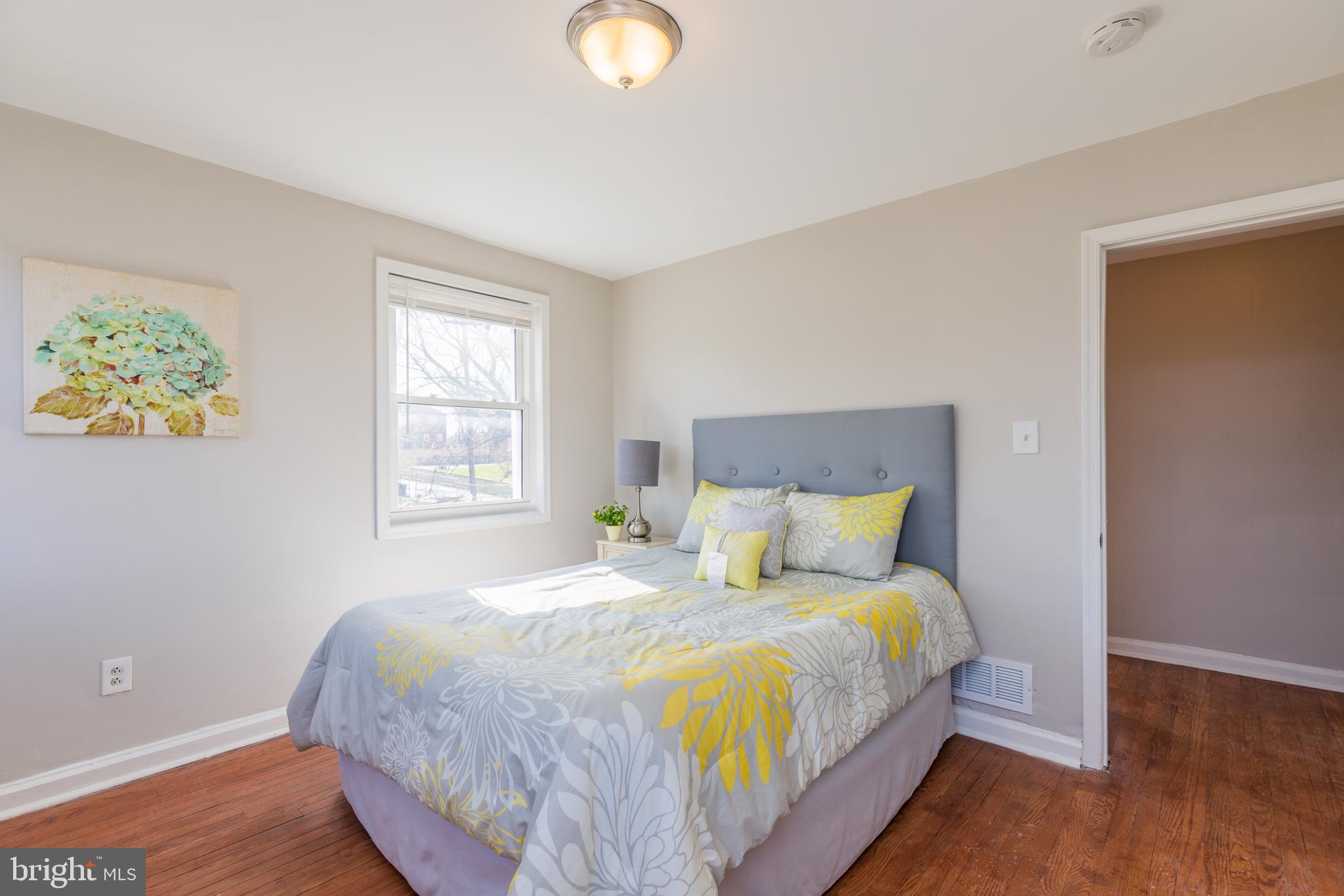 WEST HILLS - Residential