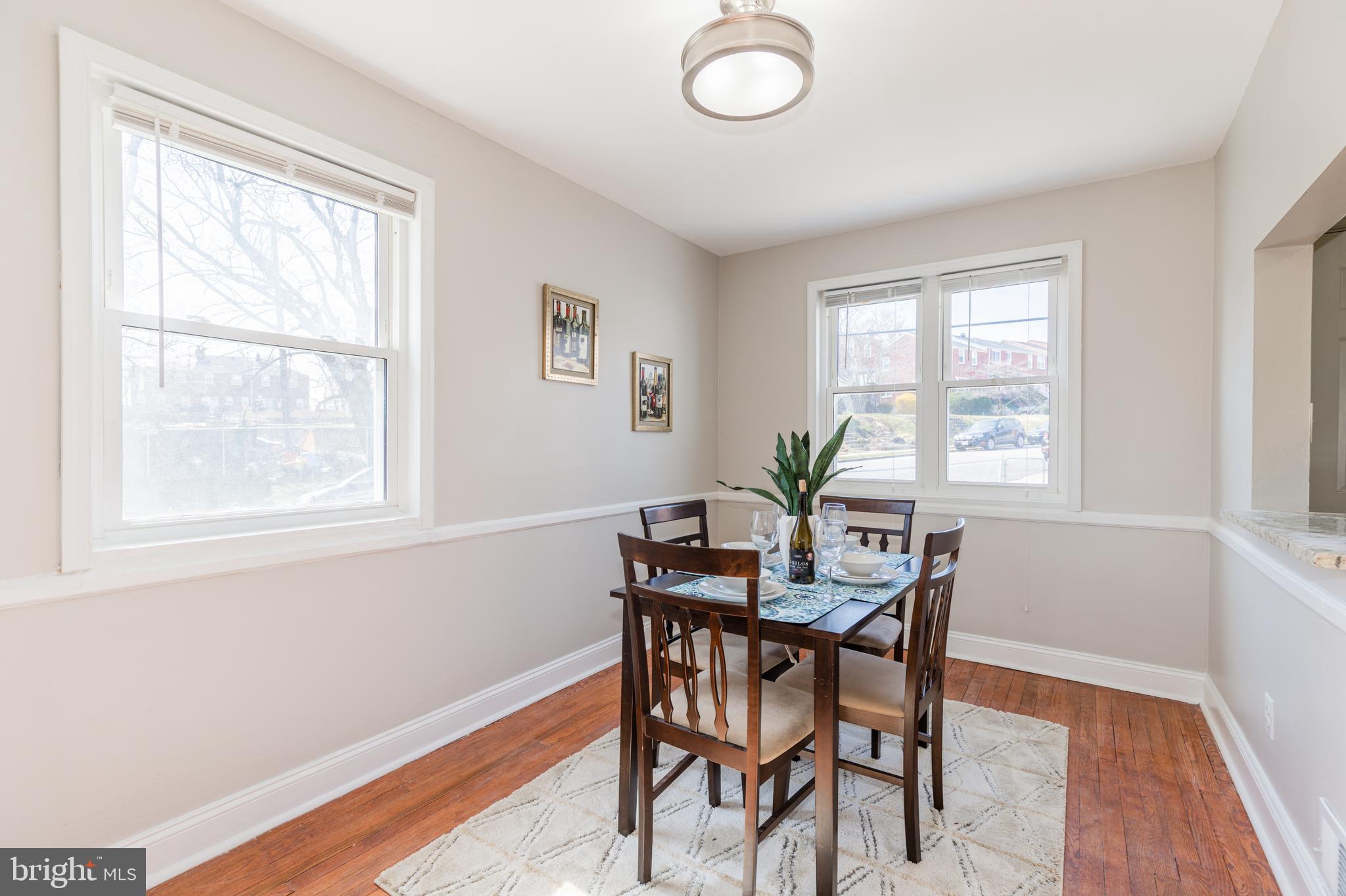 WEST HILLS - Residential