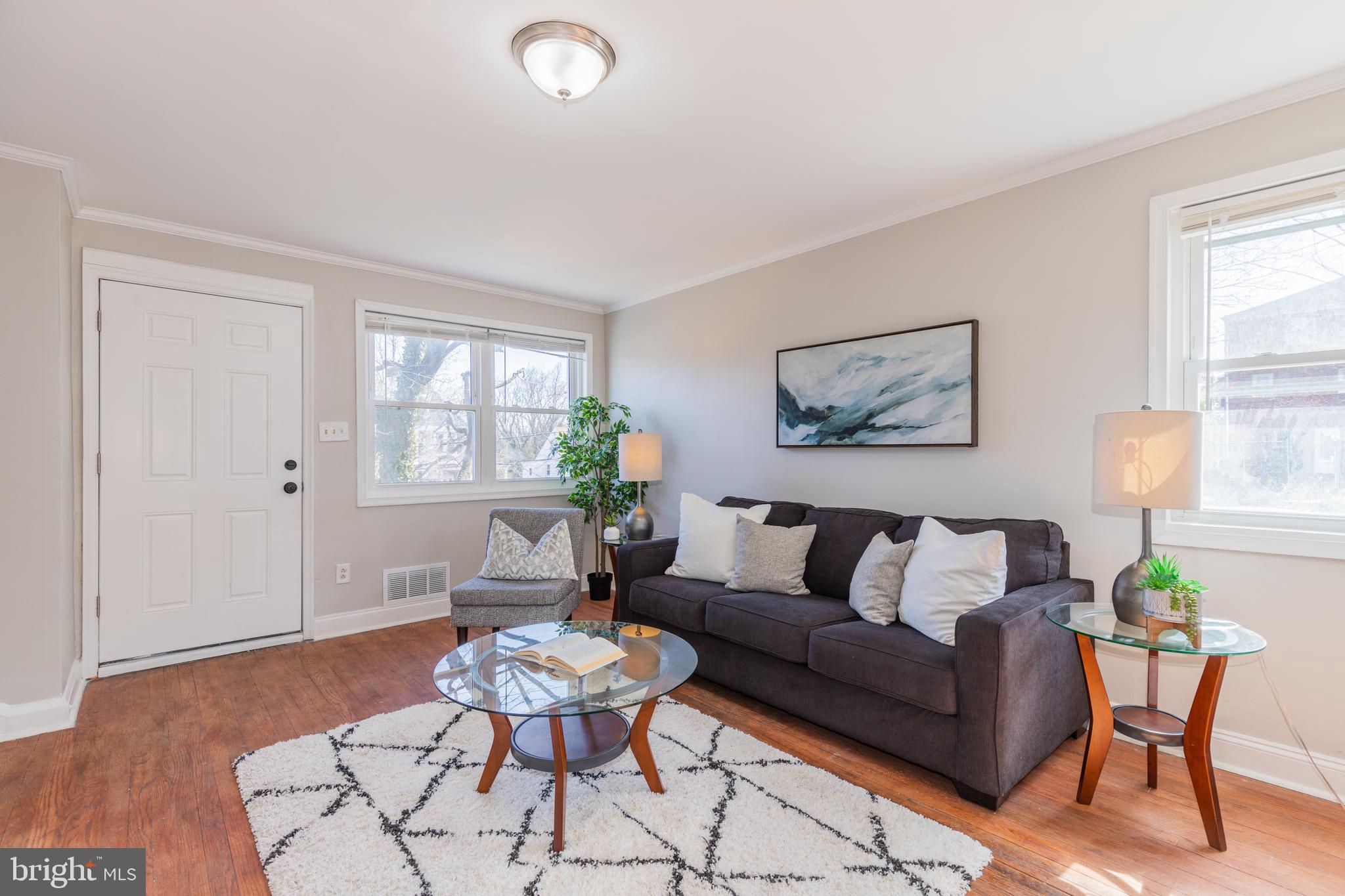 WEST HILLS - Residential