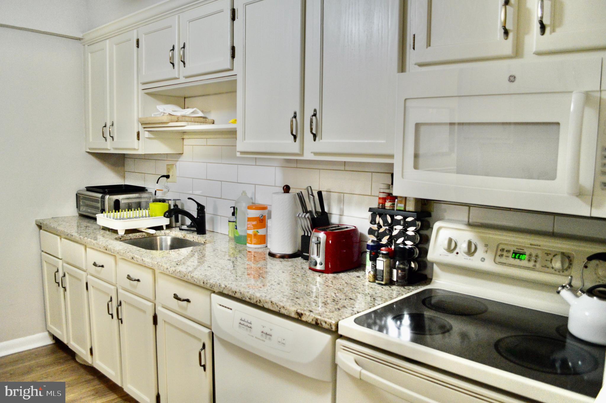 HAVERFORD HILL - Residential