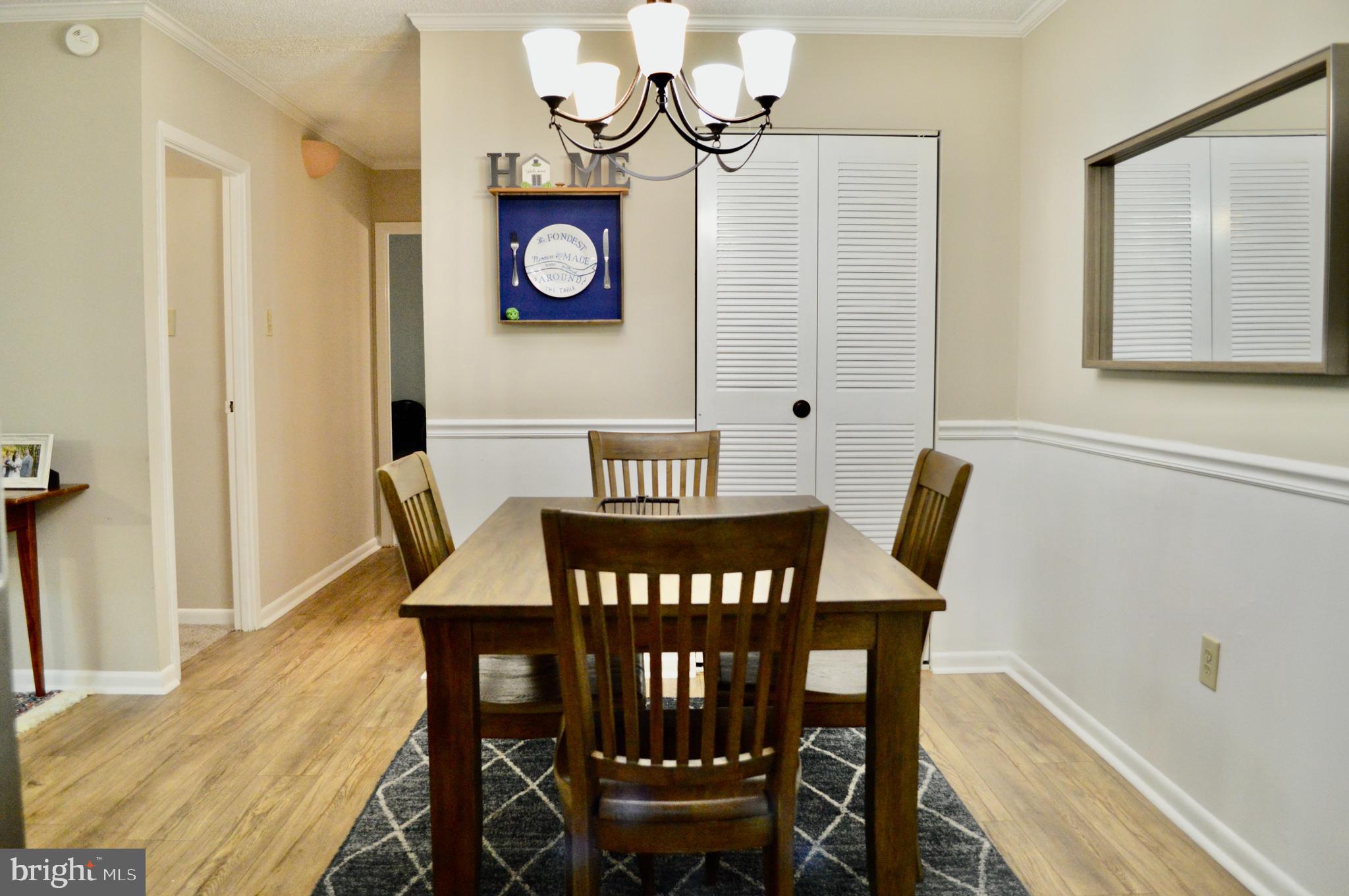 Welcome to unit 21E 400 E Glendale Rd., where you can enjoy the comfort and convenience of this affordable gem priced under $200k. This charming condo boasts 2 bedrooms and 2 full baths, offering ample space for you and your loved ones. Recently remodeled, this home is ready for you to move in and start creating new memories. Has space for 3 bedroom
Step inside to discover a tastefully updated interior that exudes modern elegance. The thoughtful renovation ensures a seamless blend of style and functionality. From the moment you enter, you'll be greeted by a warm and inviting atmosphere, perfect for relaxation and entertaining.
The well-appointed kitchen is a culinary enthusiast's dream, featuring sleek countertops, contemporary cabinetry, and state-of-the-art appliances. Whether you're hosting intimate gatherings or preparing a delicious meal for yourself, this kitchen is sure to impress.
The bedrooms offer a serene retreat, providing ample space for rest and rejuvenation. Both full baths have been thoughtfully designed and offer modern fixtures and finishes, creating a spa-like experience within the comforts of your own home.
Located in the desirable Haverford Township, you'll enjoy easy access to a host of amenities, including shopping, dining, parks, and more. With its convenient location and affordable price, this home presents a wonderful opportunity for first-time buyers, downsizers, or anyone seeking a cozy haven.
Don't miss out on the chance to make this beautifully remodeled house your new home. Schedule a viewing today and experience Haverford Township living at its finest!