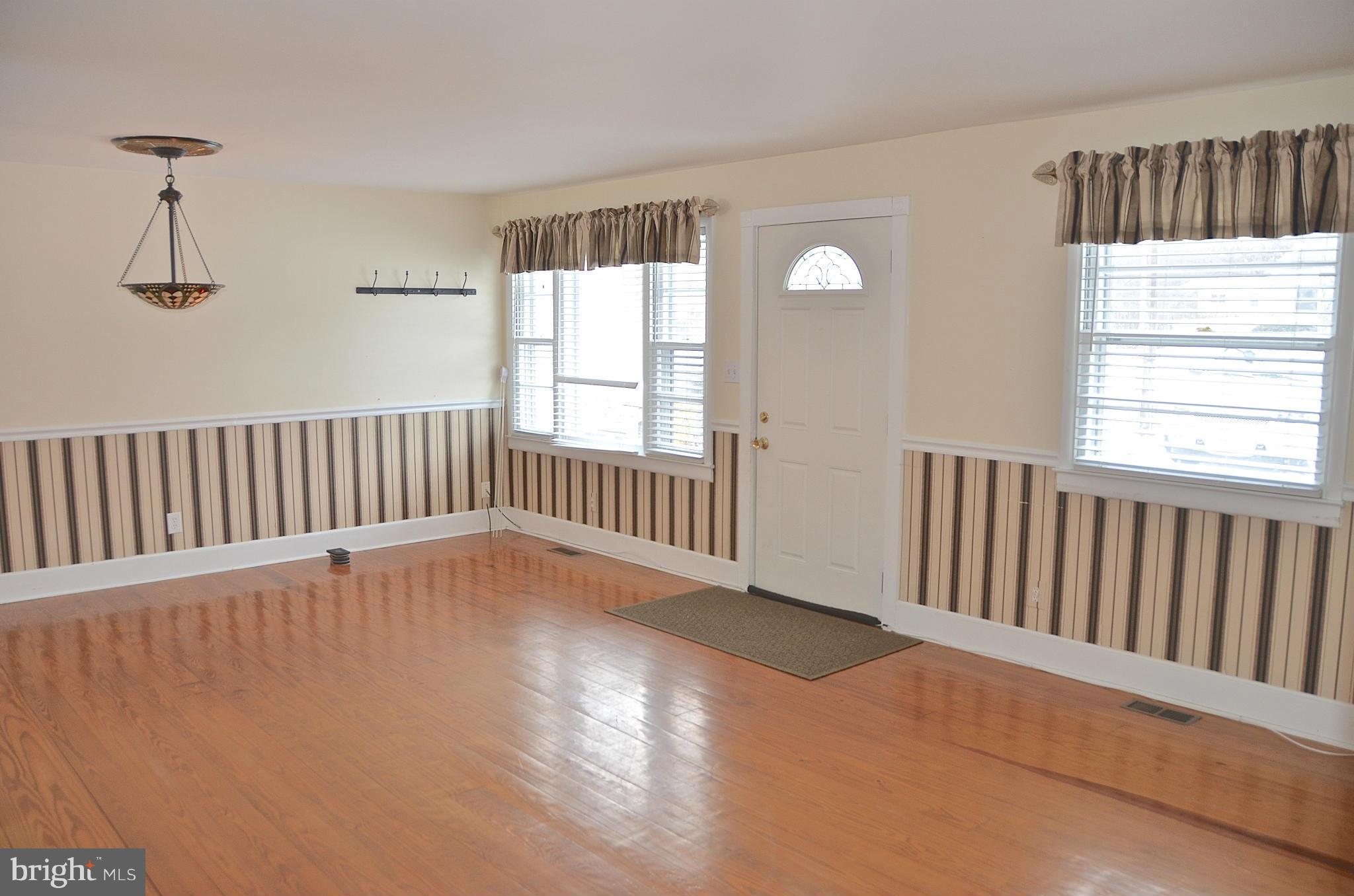 LOCH HAVEN BEACH - Residential Lease