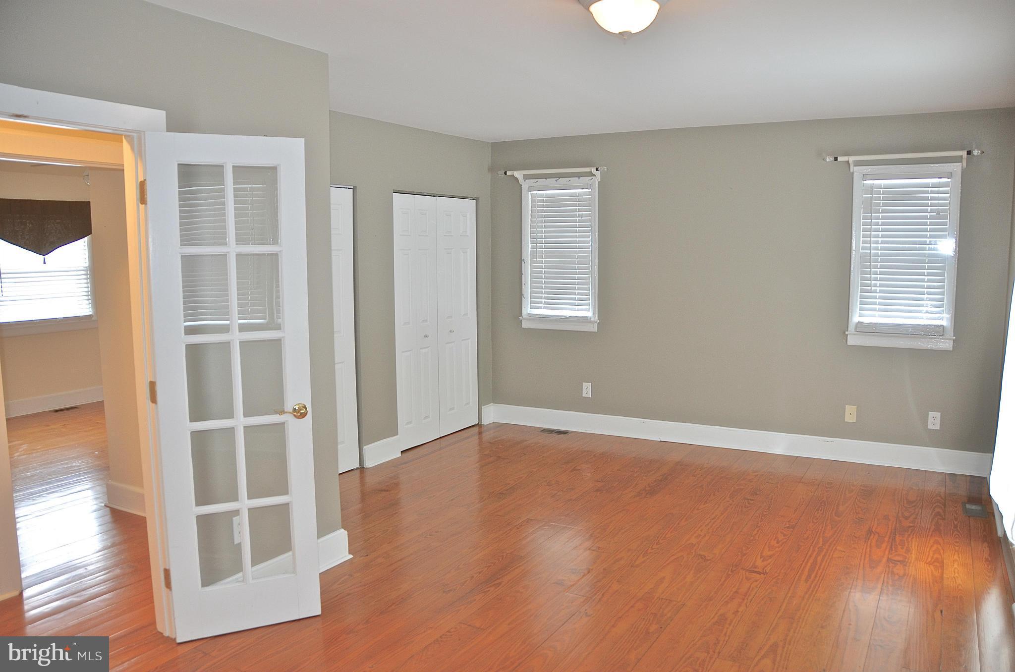 LOCH HAVEN BEACH - Residential Lease