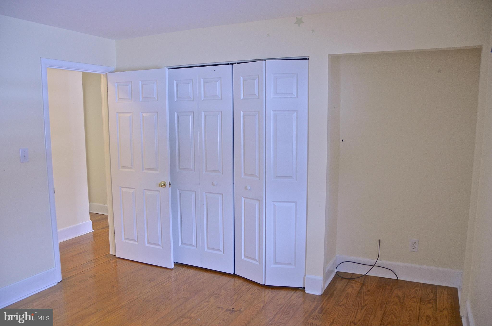 LOCH HAVEN BEACH - Residential Lease