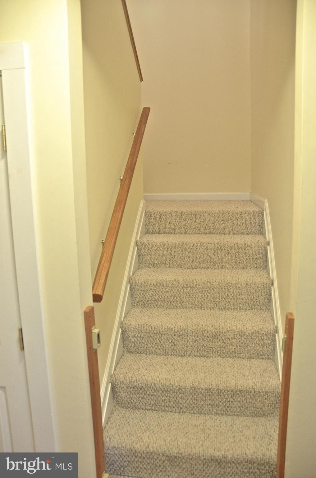 LOCH HAVEN BEACH - Residential Lease