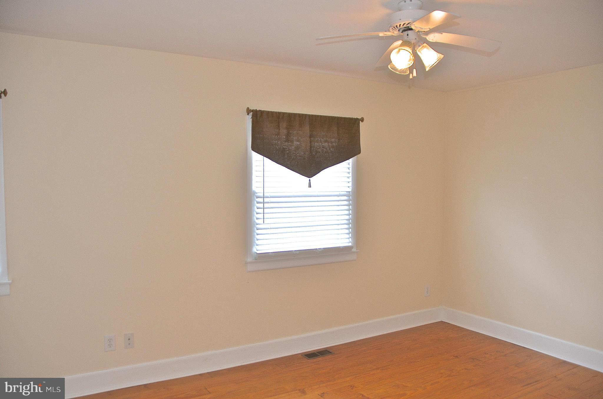 LOCH HAVEN BEACH - Residential Lease