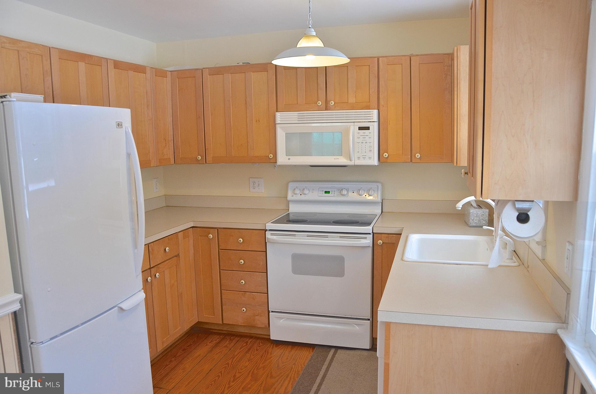 LOCH HAVEN BEACH - Residential Lease