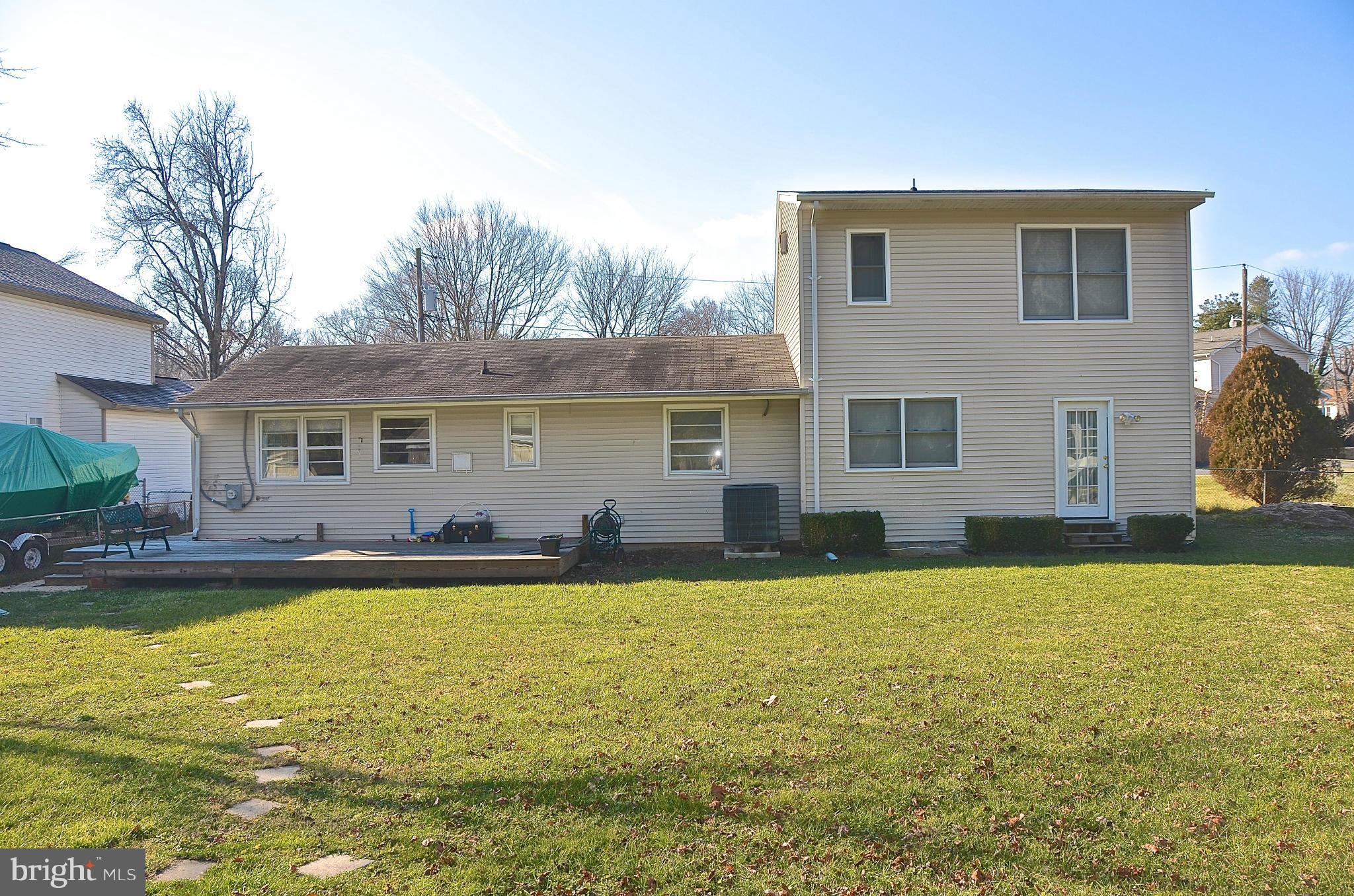 LOCH HAVEN BEACH - Residential Lease