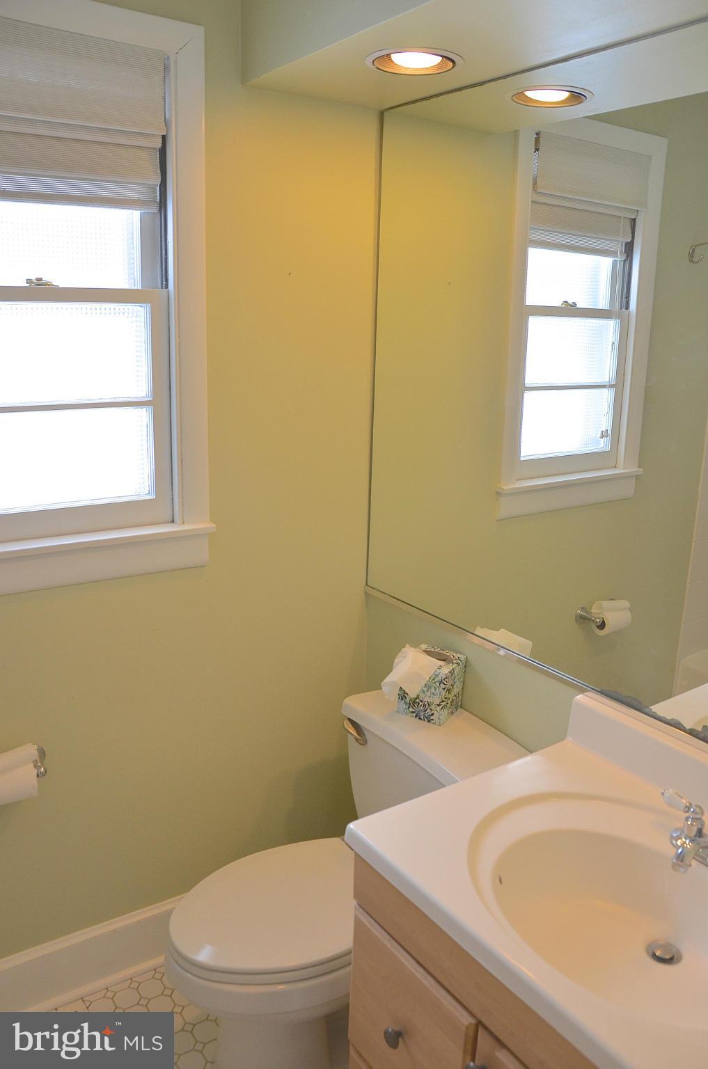 LOCH HAVEN BEACH - Residential Lease