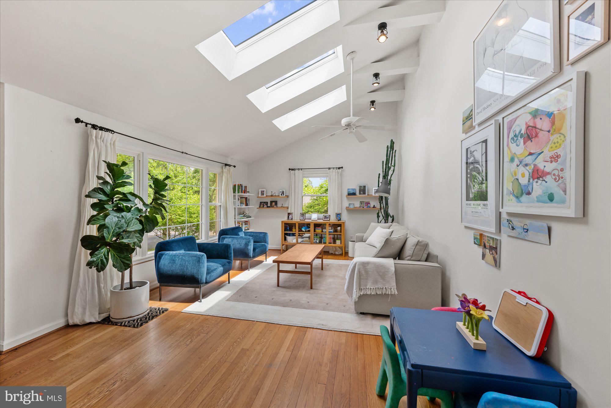 GARRETT PARK ESTATES - Residential