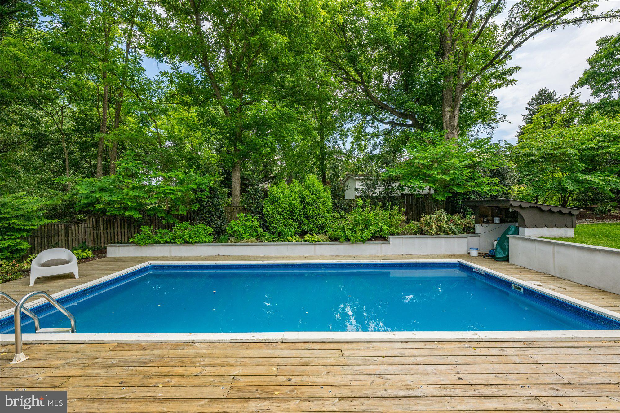 GARRETT PARK ESTATES - Residential